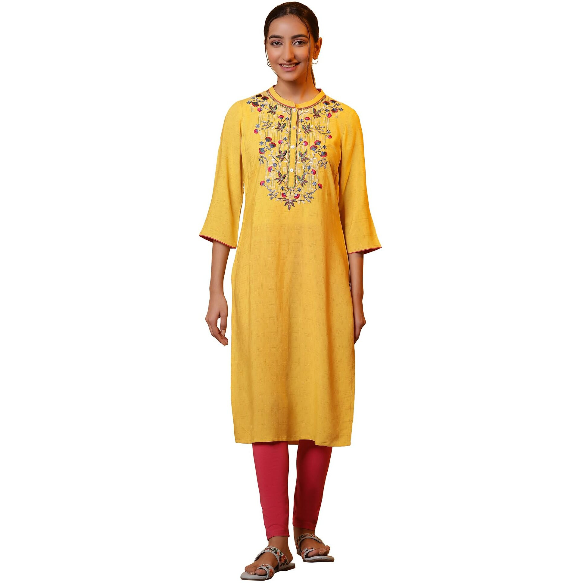 Aurelia Women's Viscose Solid Regular Kurta (24Fea15161_Yellow