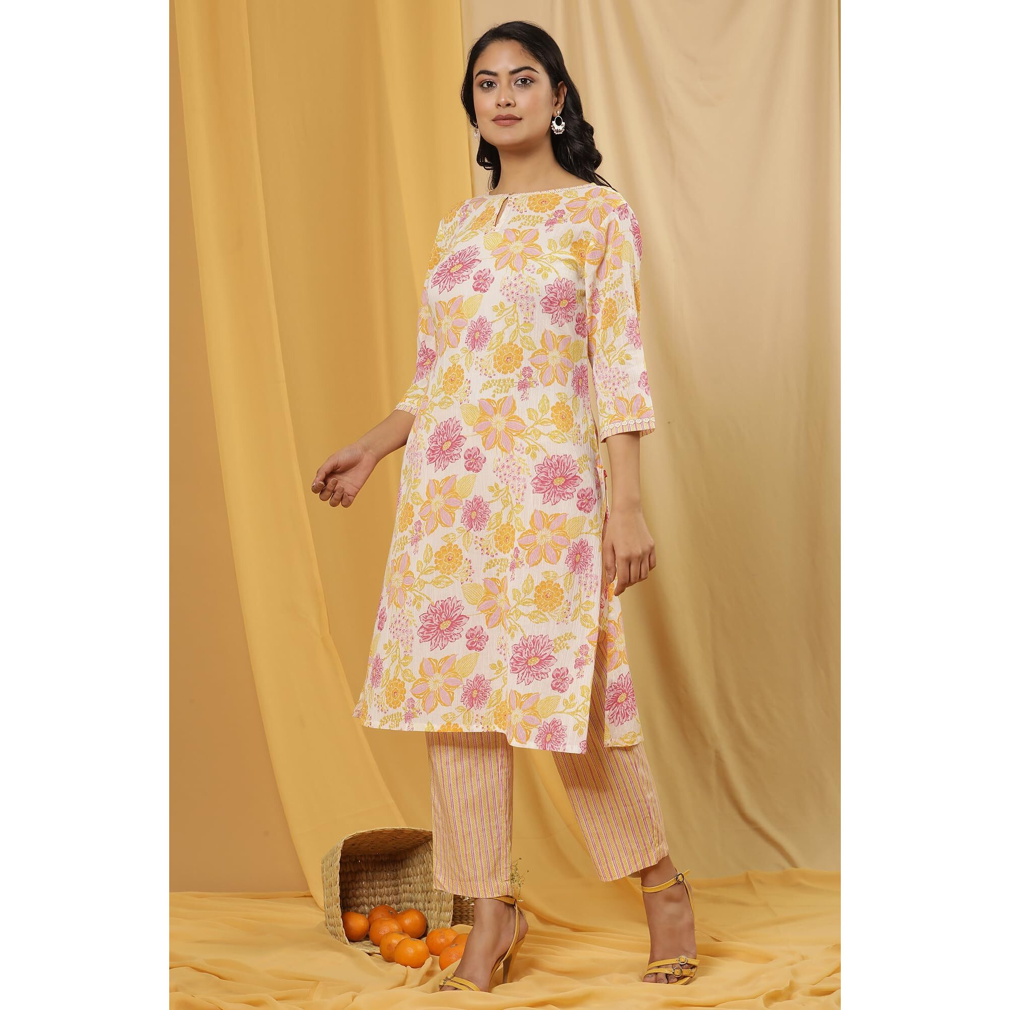 W For Woman White Floral Print Cotton A-Line Kurta_24Few10594-123196_M