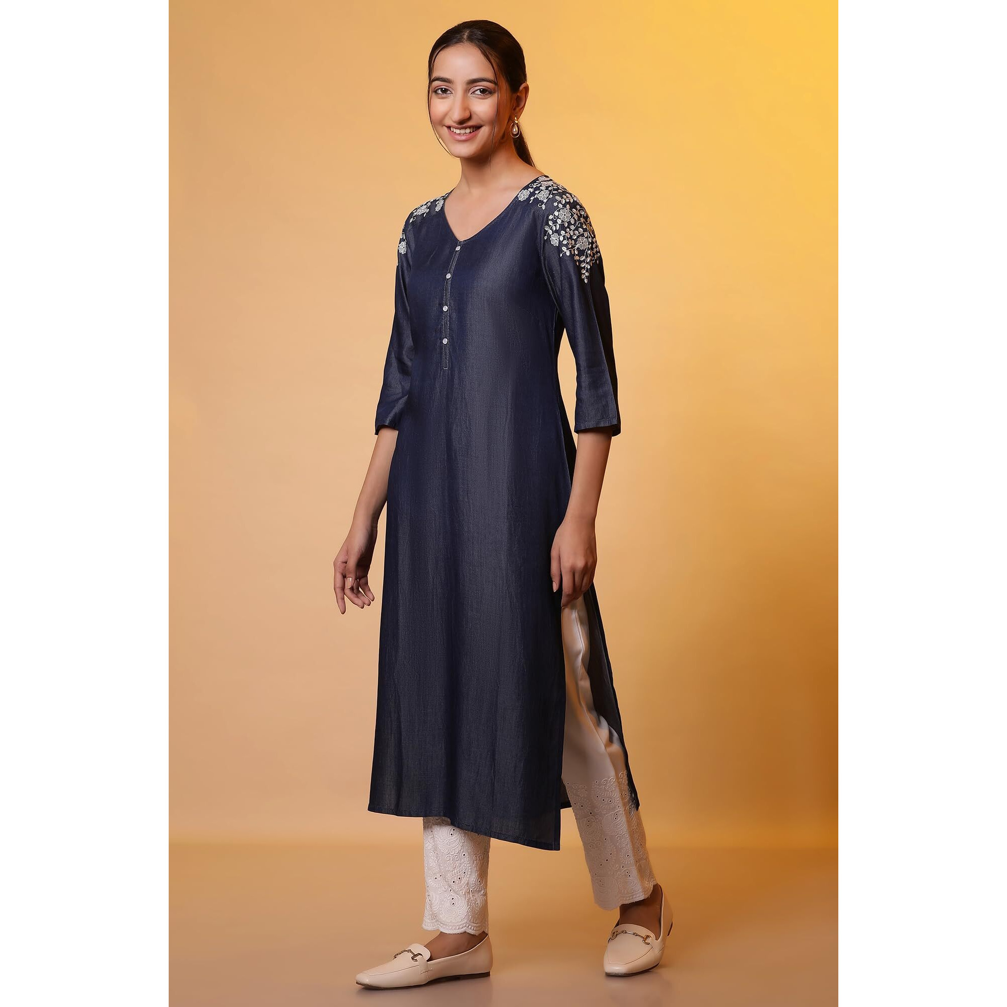 Aurelia Women's Cotton Floral Regular Kurta (24Fea14851_Blue
