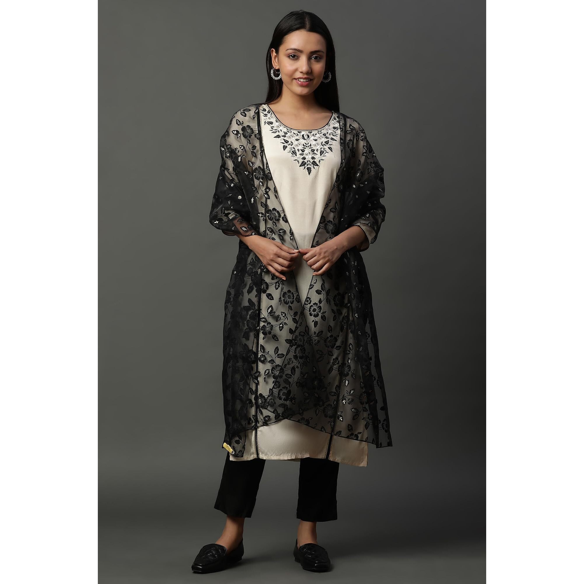 Aurelia Cotton Blend Women Floral Print Dupatta, Black, Free Size