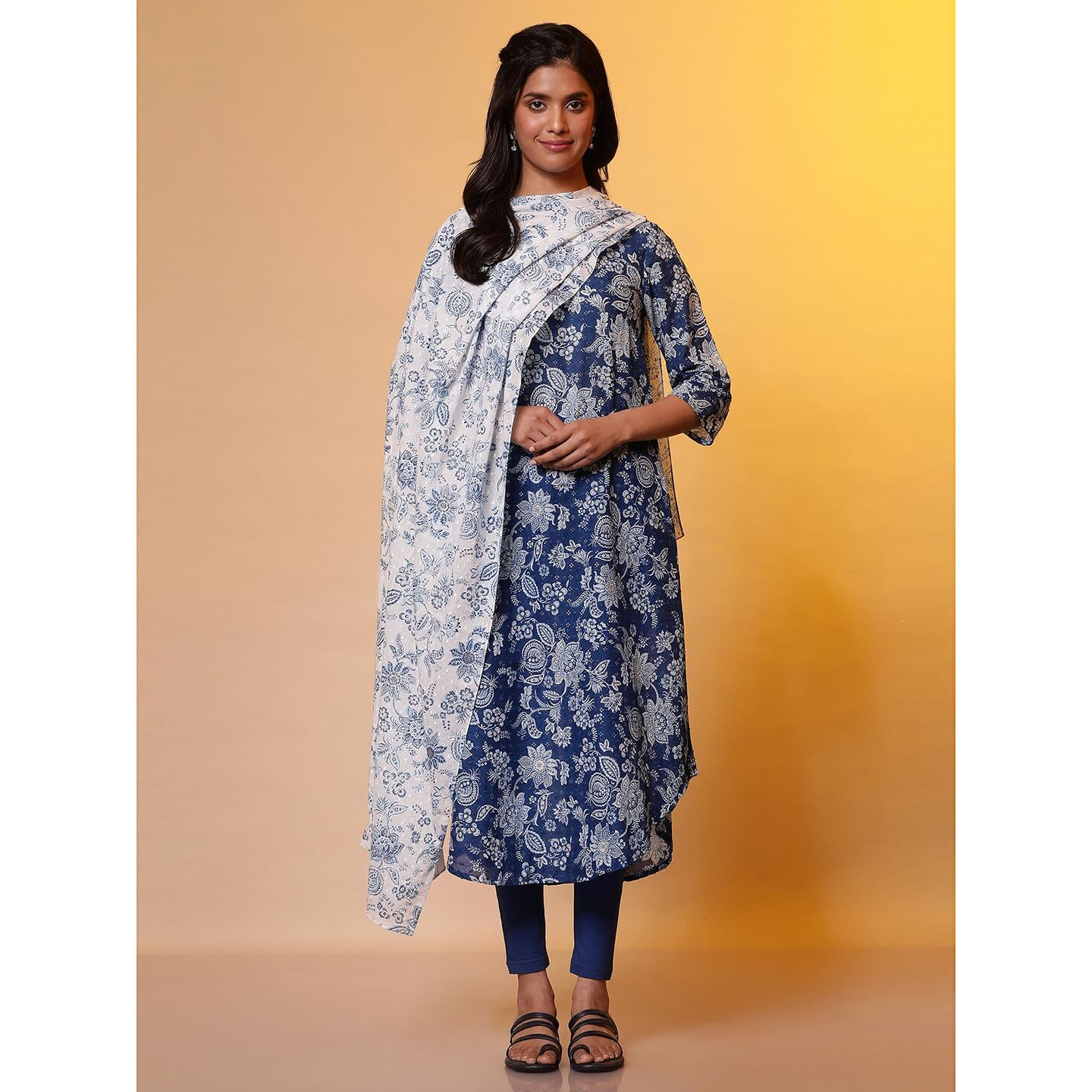 Aurelia Women White Floral Printed Cotton Mulmul Dupatta, One Size