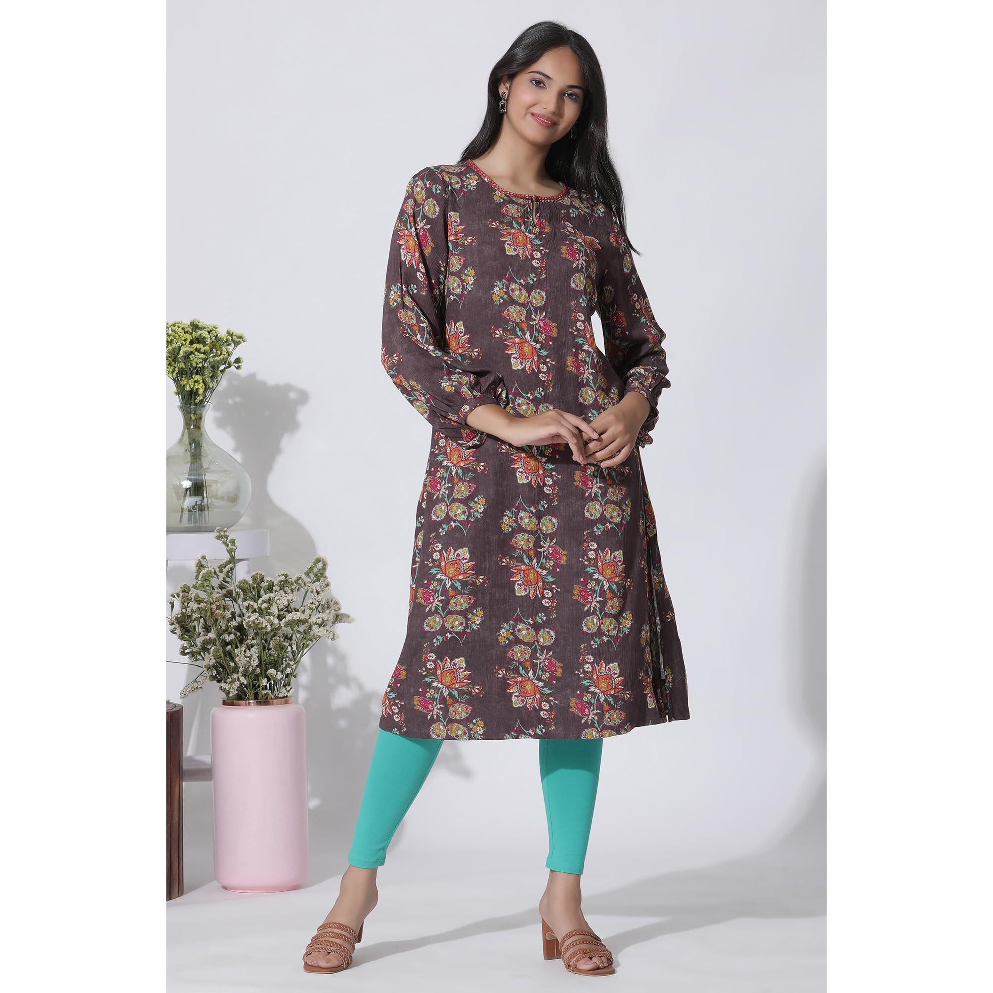 W For Woman Dark Brown Floral Printed Straight Kurta_24Few11024-124125_M