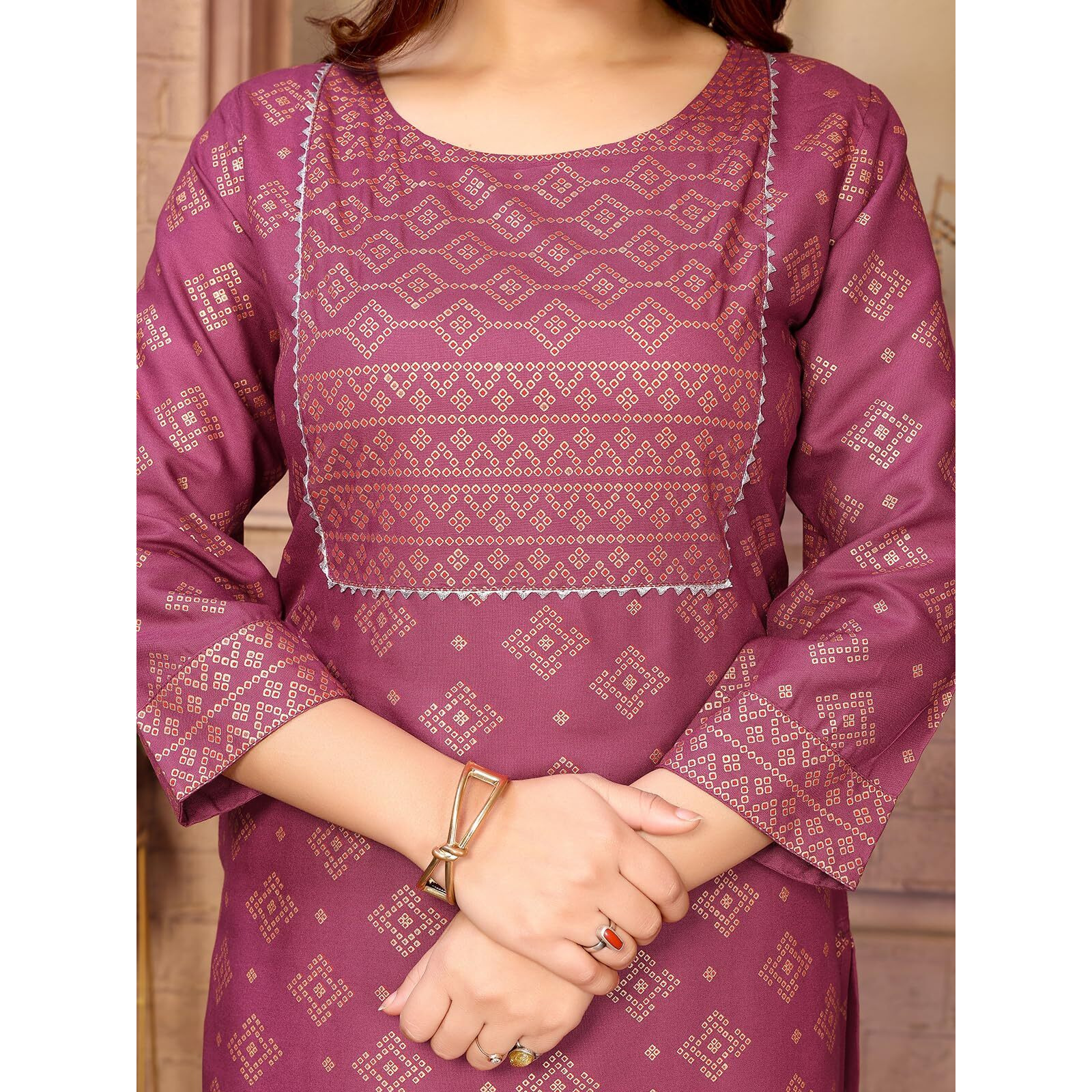 Rangita Wine Rayon Printed Knee Length Straight Kurti | Kurta For Women_2Xl