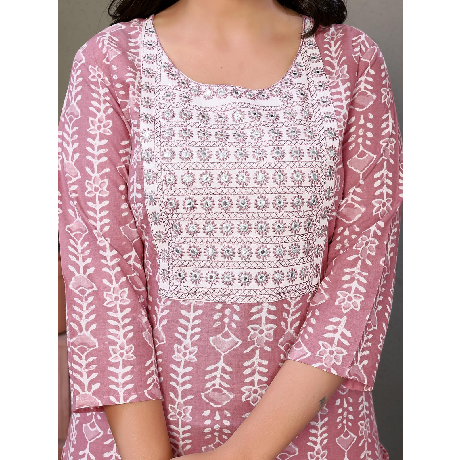 Rangita Pink Cotton Embroidered Straight Kurta With Pant And Dupatta | Kurta Set For Women_L