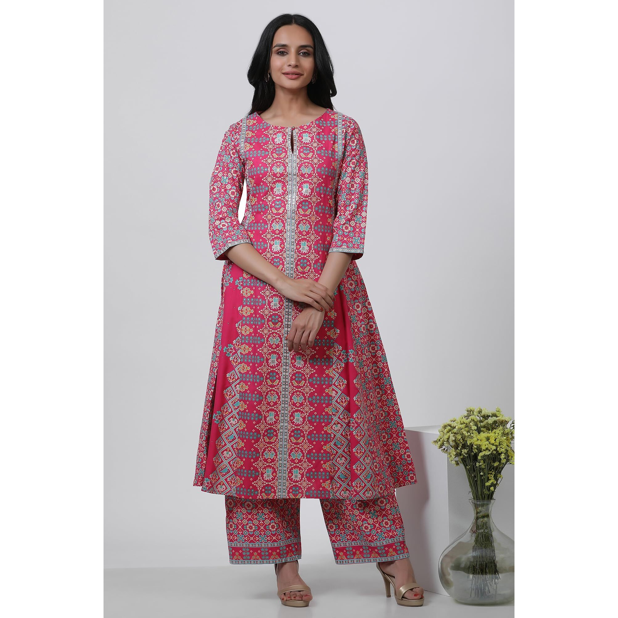 W For Woman Pink Festive Geometric Print Viscose A-Line Kurta Set With Parallel Pant_22Auws17927-119361_Xs