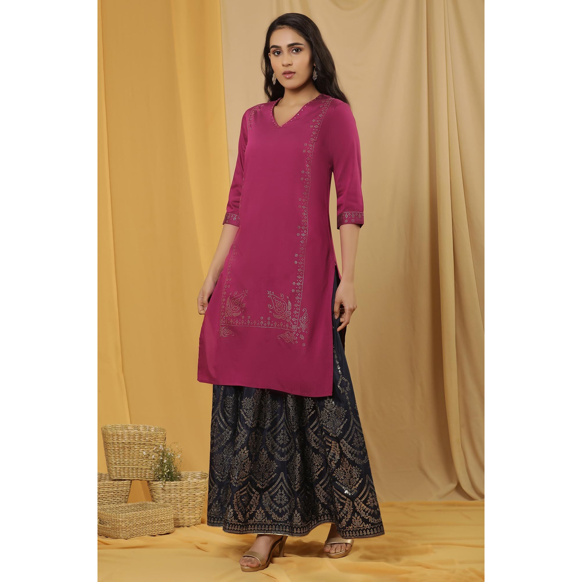 W For Woman Magenta Mukaish Kurta And Printed Skirt Set (Size 2Xl)-24Onws18295-119295