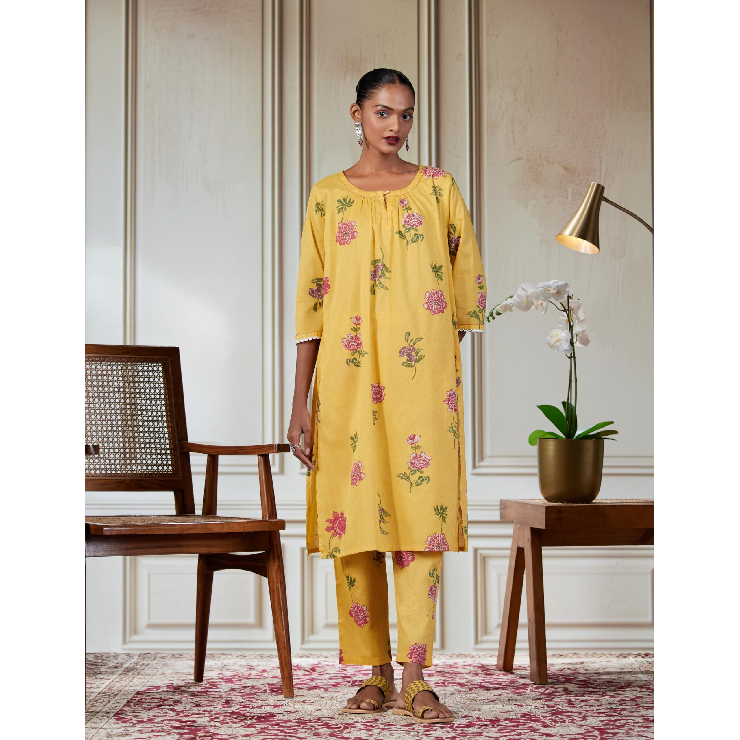 W For Woman Buttercup Yellow Floral Printed A-Line Cotton Kurta And Pants Co-Ord Set (Size M)-24Auws10789-124181