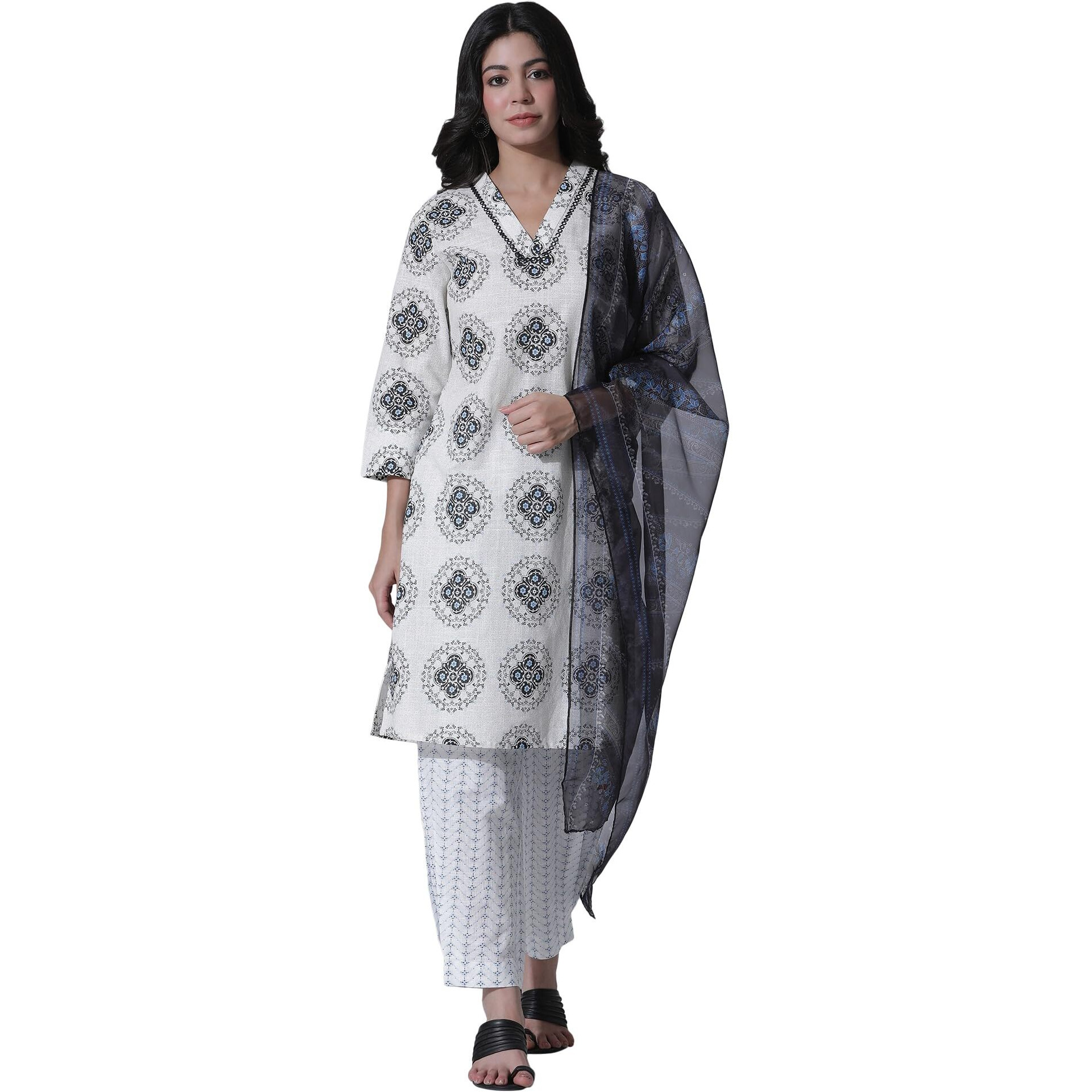 W For Woman White Geometric Printed V-Neck Cotton Kurta, Salwar With Dupatta Set_24Onws10600-123025_2Xl