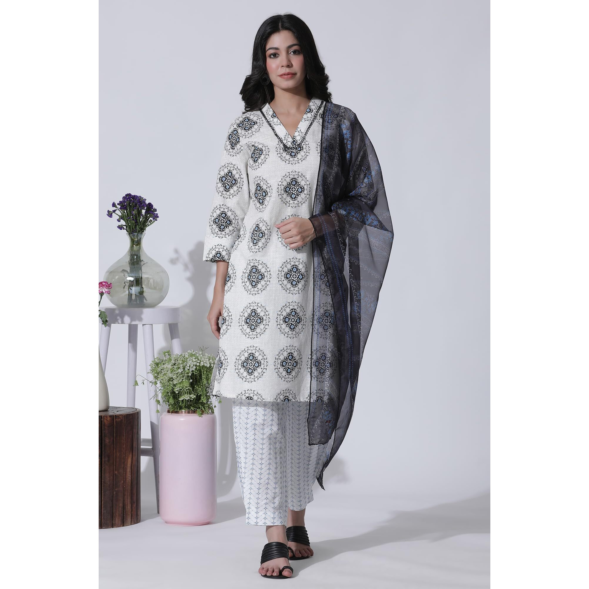 W For Woman White Geometric Printed V-Neck Cotton Kurta, Salwar With Dupatta Set_24Onws10600-123025_2Xl