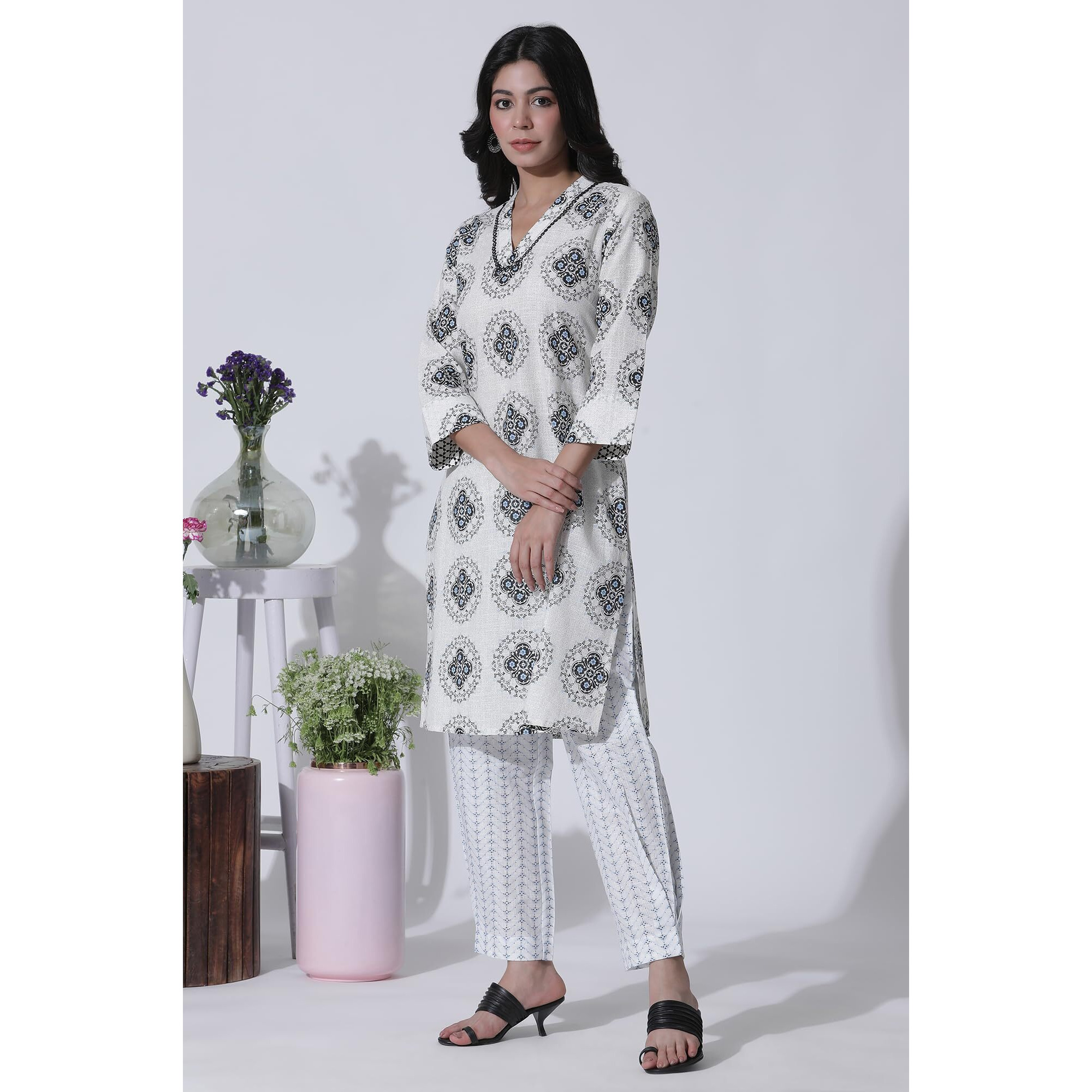 W For Woman White Geometric Printed V-Neck Cotton Kurta, Salwar With Dupatta Set_24Onws10600-123025_2Xl