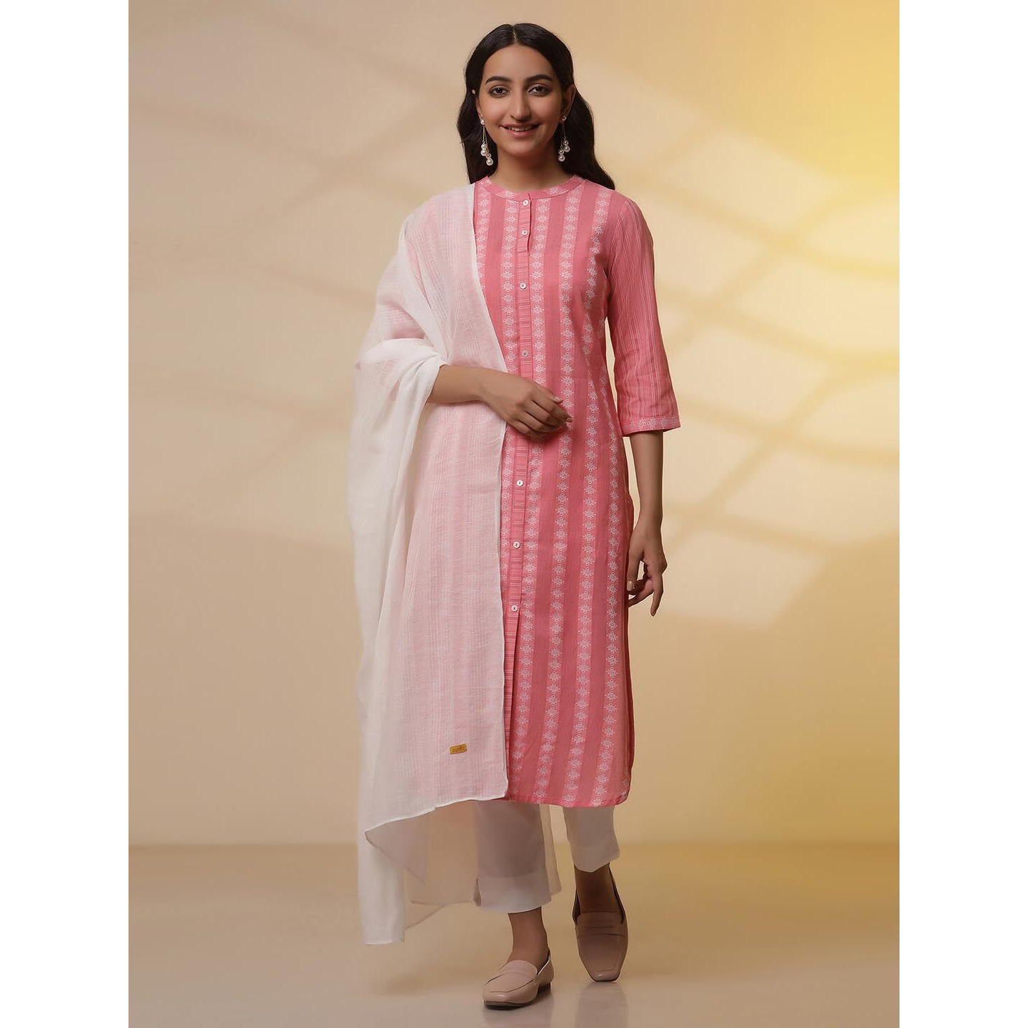 Aurelia Women Straight Cotton Blend Kurta Set With Trousers & Dupatta_24Onas14845-702782_2Xl