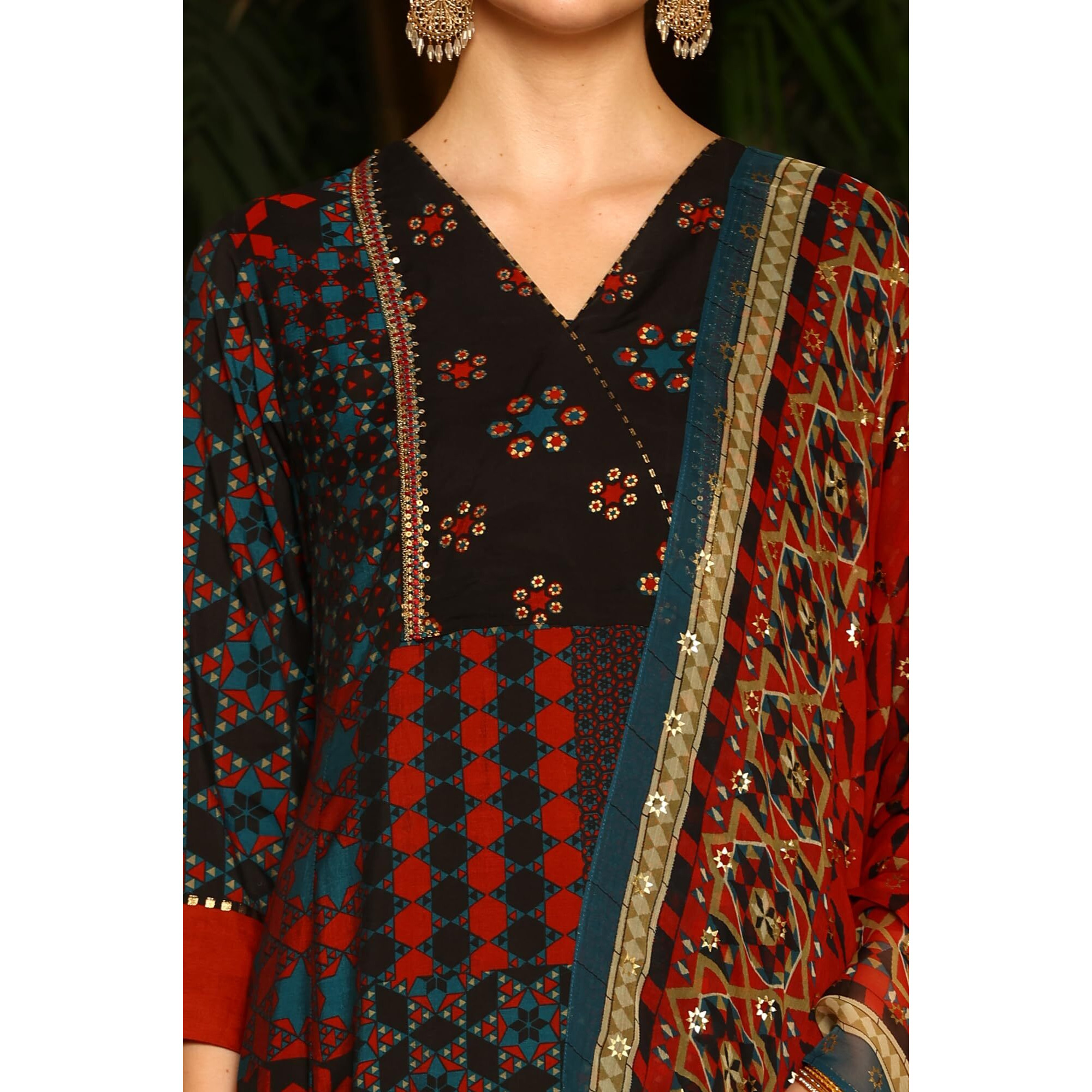 W For Woman Black Multi-Coloured Patch Printed Metallic Embroidered A-Line Kurta, Pants And Dupatta Set (Size S)-24Auws11669-124370