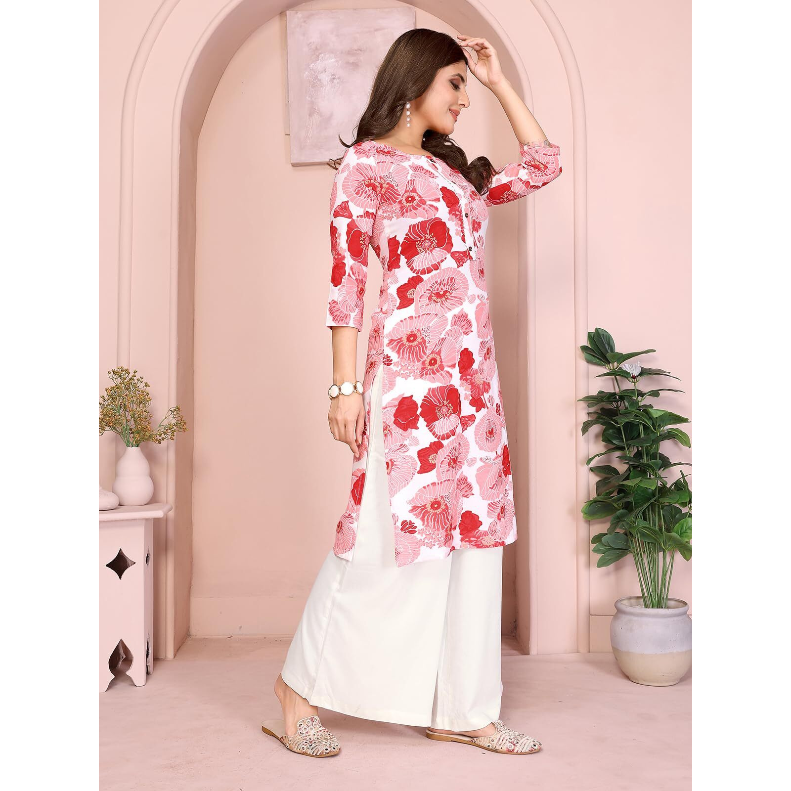 Rangita Pink Rayon Straight Printed Knee Length Kurti | Kurta For Women_S