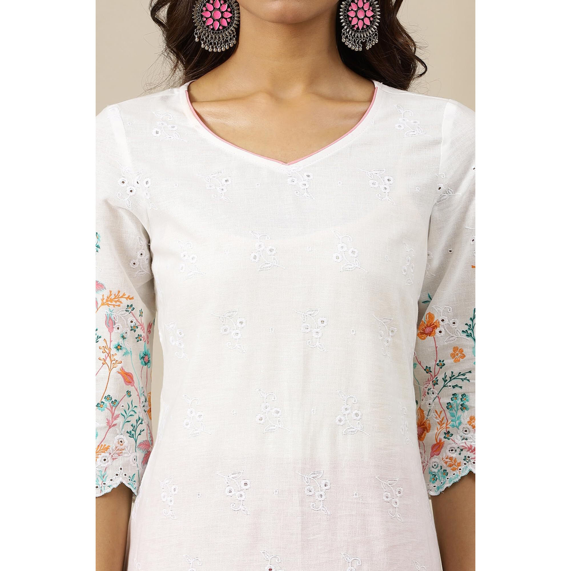 Aurelia Womens Floral Printed Straight Kurta | Sweetheart Neck Kurta For Women | Printed Kurta For Women | Beautiful Regular Fit Kurta For Women White