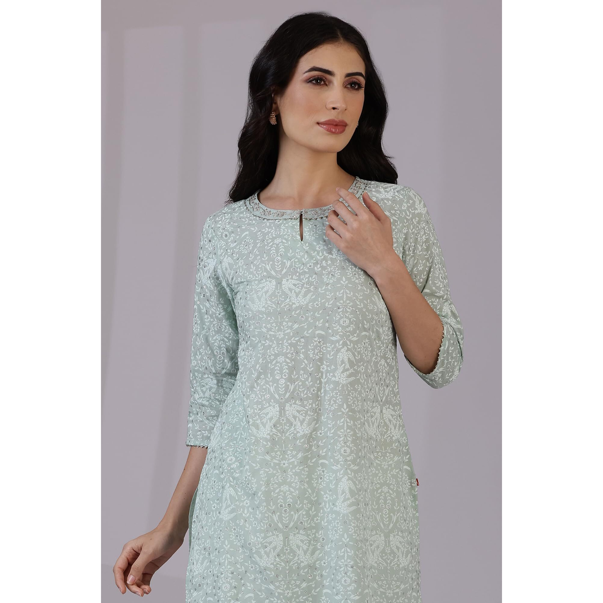 W For Woman Mint Green Floral Printed Pure Cotton Kurta With Zari Embroidery (Size M)-24Auw12221-124499