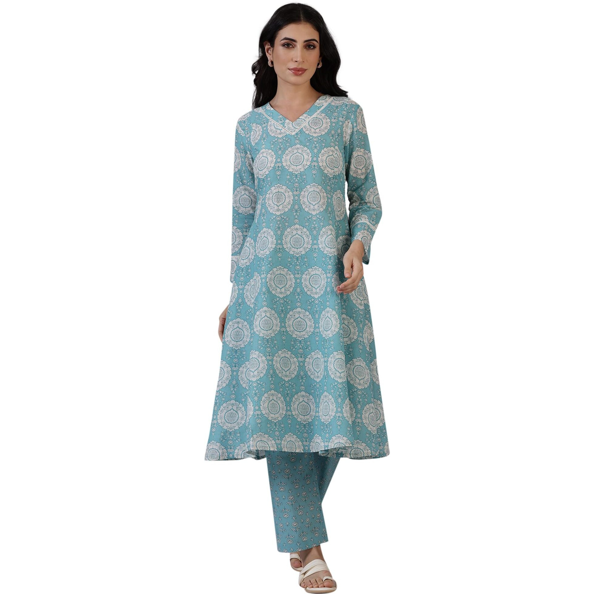 W For Woman Blue Floral Printed A-Line Pure Cotton Kurta And Pants Co-Ord Set (Size M)-Ws12335-123938
