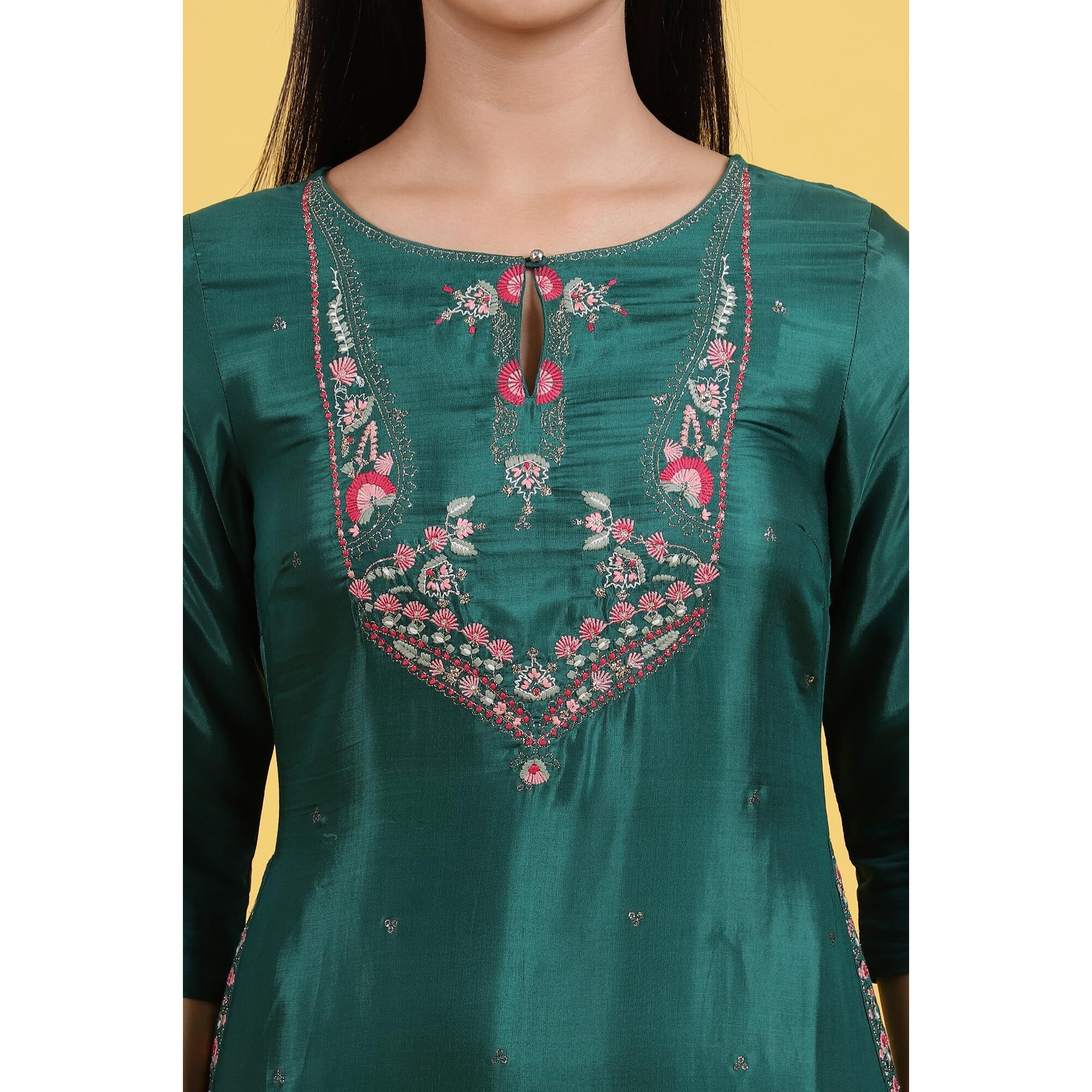 W For Woman Green Thread Embroidered Straight Festive Kurta (Size S)-W12310-119954