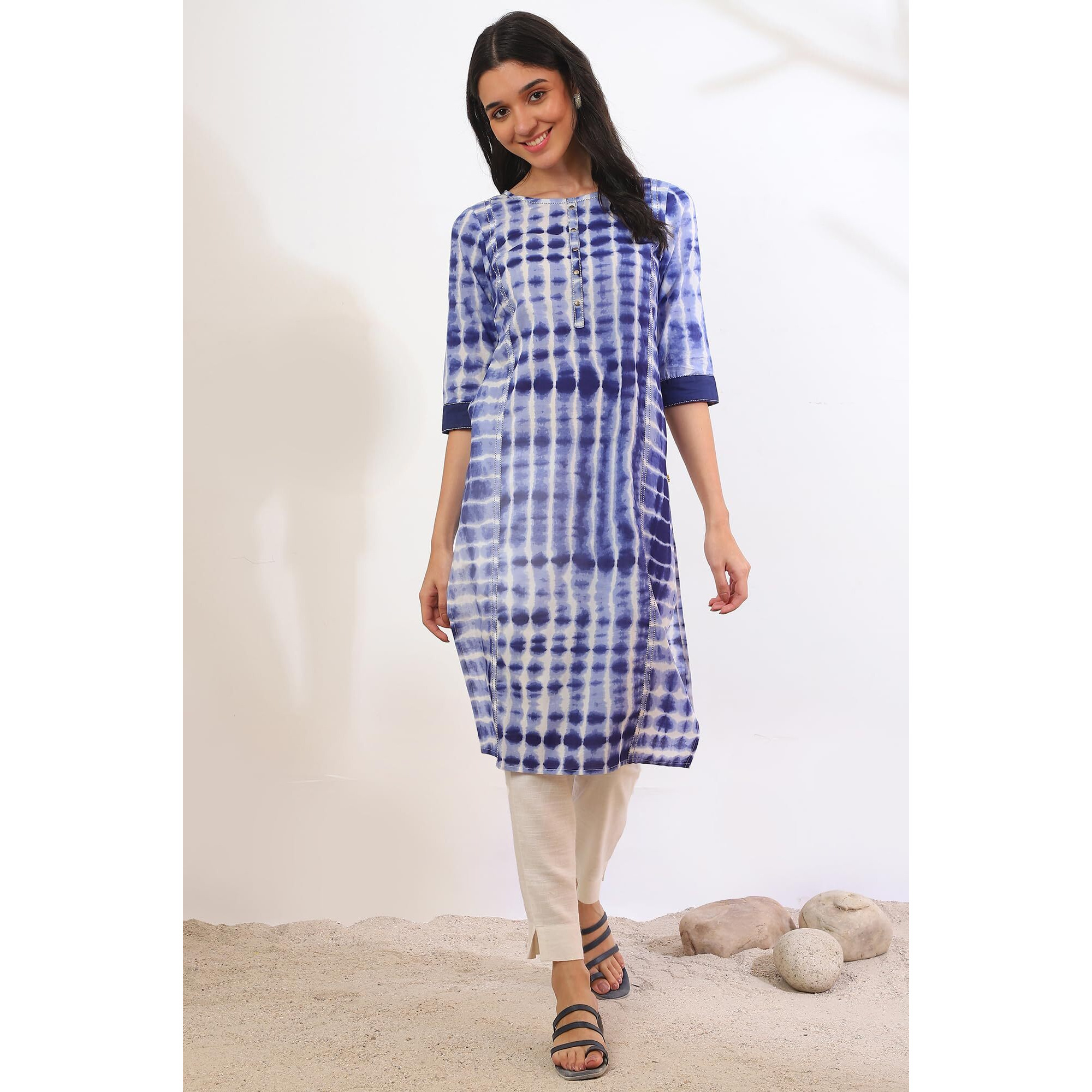 Aurelia Women's Blue Printed Pure Cotton Straight Kurta (Size L)-A15595-508802