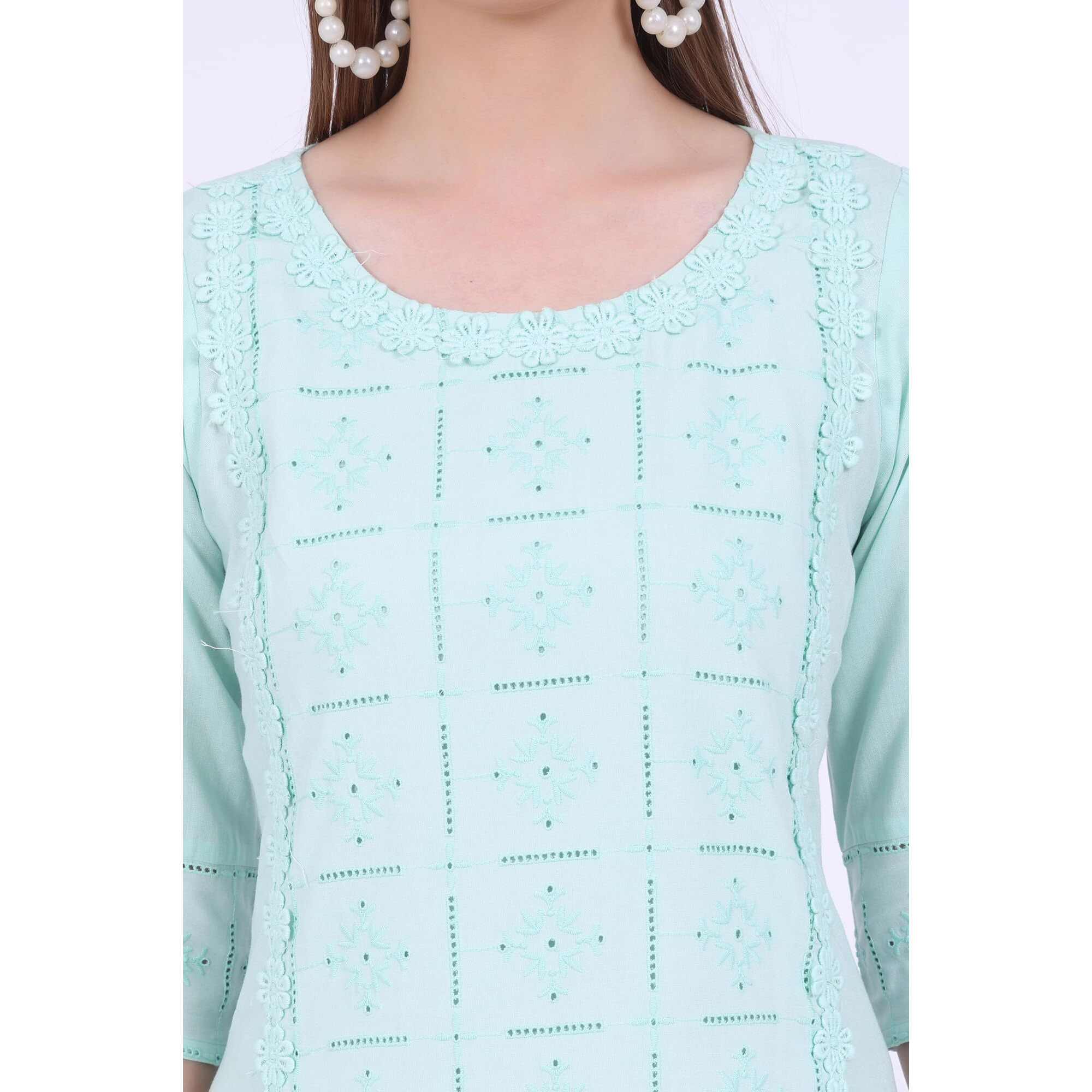 Aurelia Women's Green Embroidered Straight Kurta (Size Xs)-A15784-E608024
