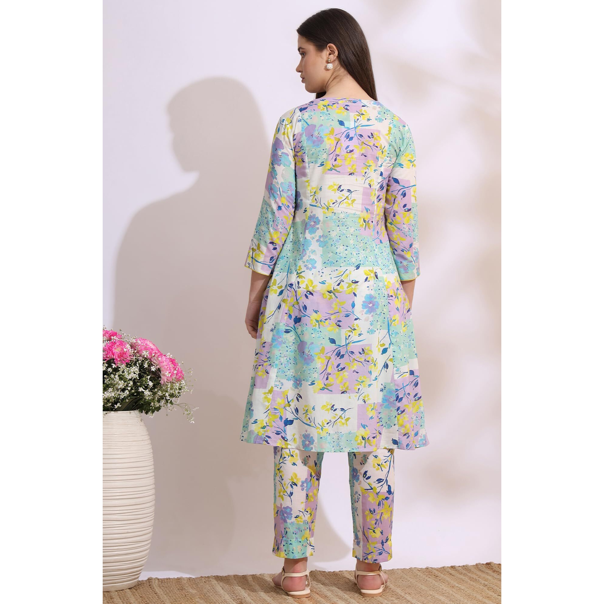 W For Woman White Floral Printed Flared Pure Cotton Kurta And Pants Co-Ord Set (Size Xl)-Ws12662-125343