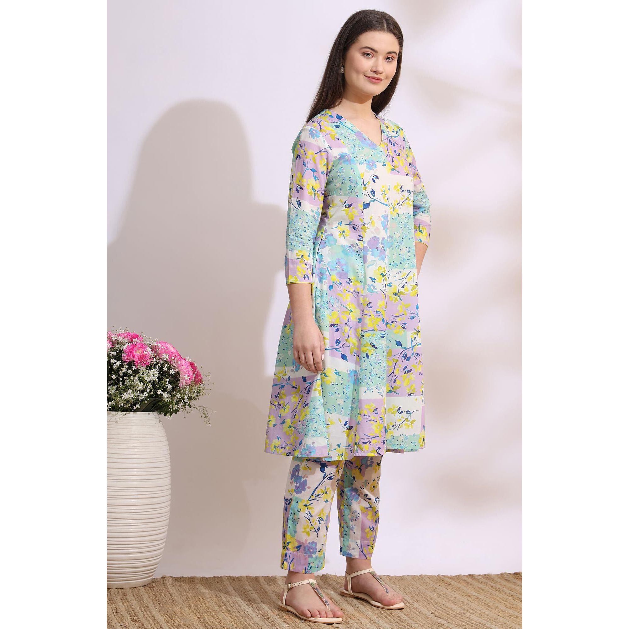 W For Woman White Floral Printed Flared Pure Cotton Kurta And Pants Co-Ord Set (Size Xl)-Ws12662-125343