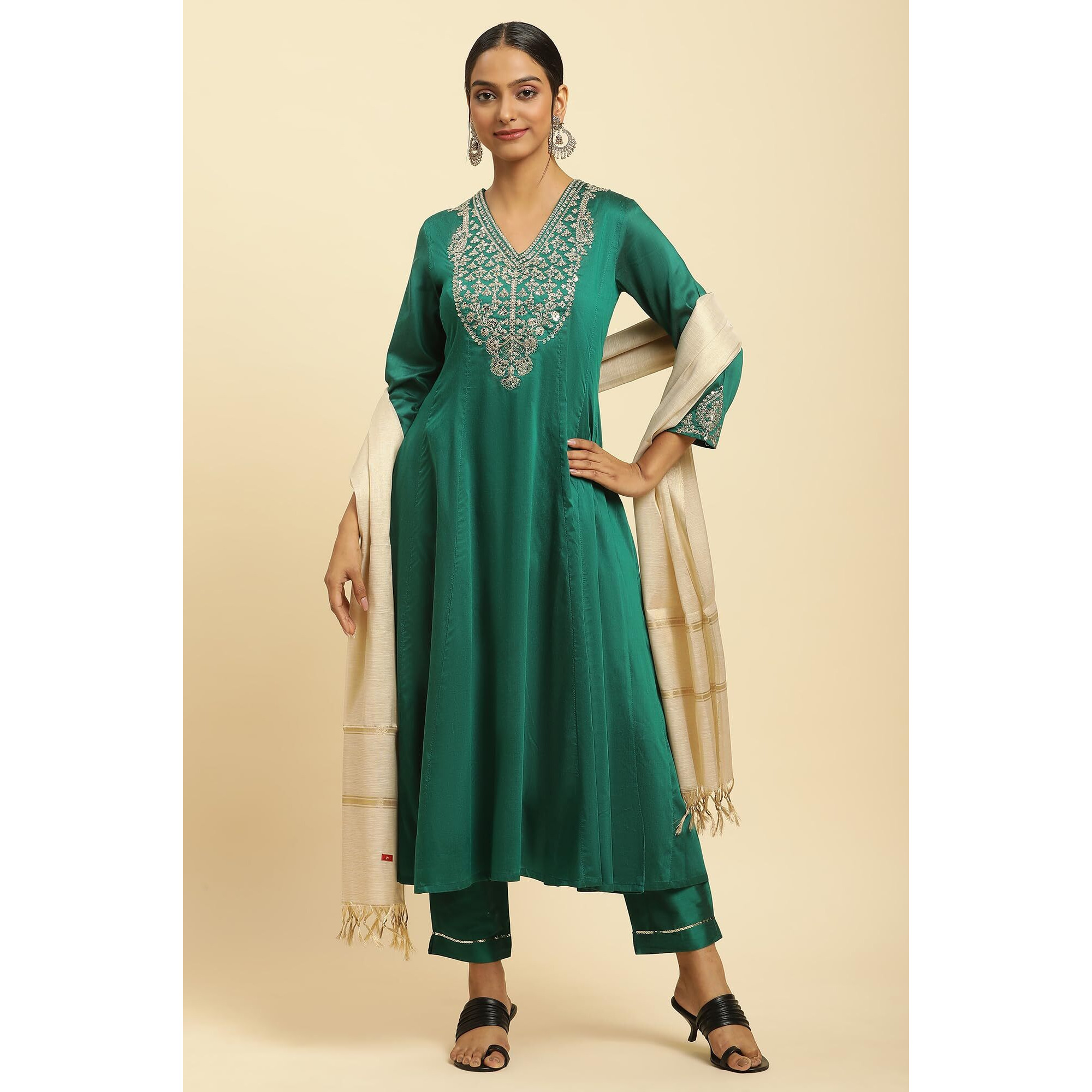 W For Woman Green Panelled Embroidered Kurta, Slim Pants And Dupatta Set (Size 2Xl)-Ws10451-221250