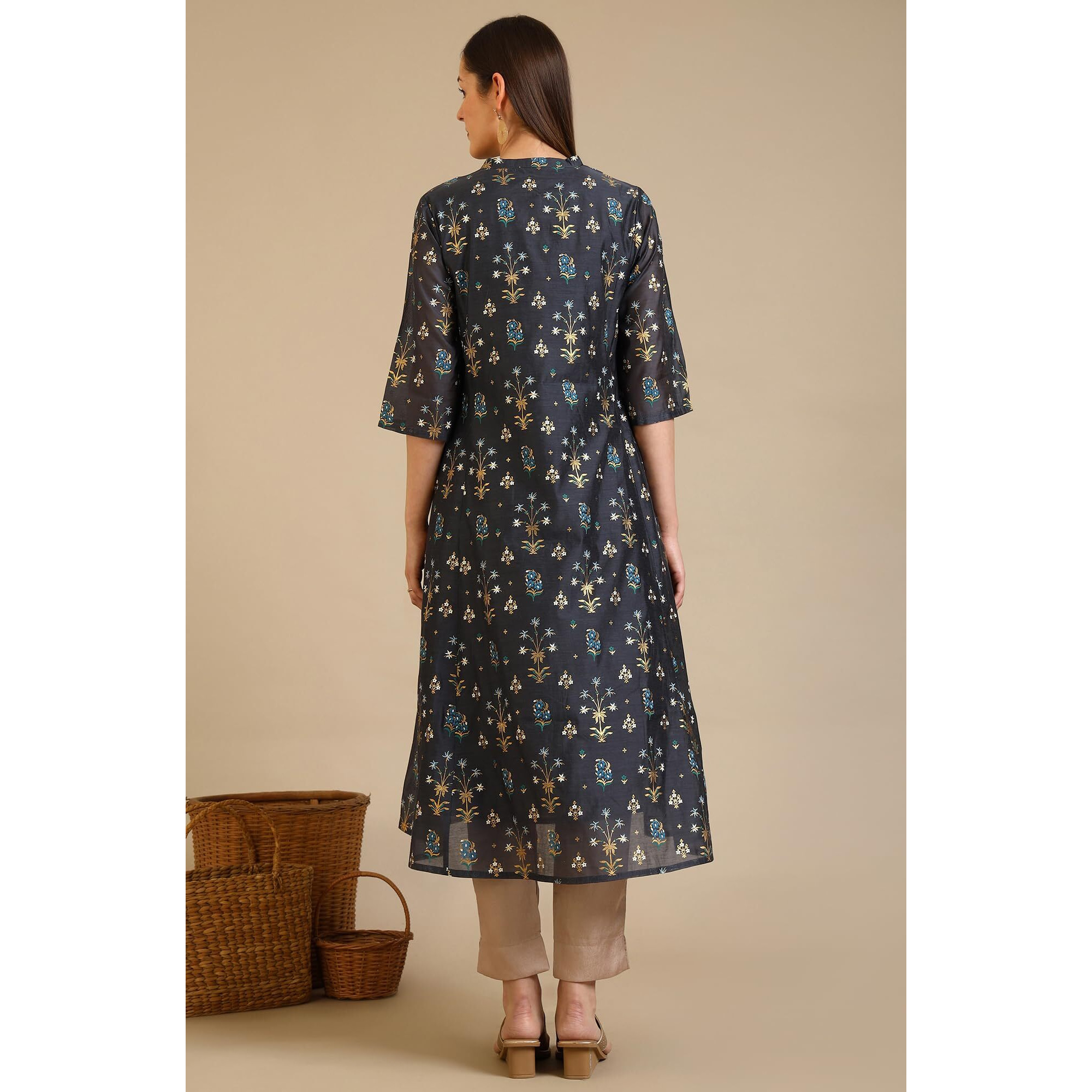 Aurelia Women's Grey Floral Printed A-Line Chanderi Kurta (Size L)-A15789-502464