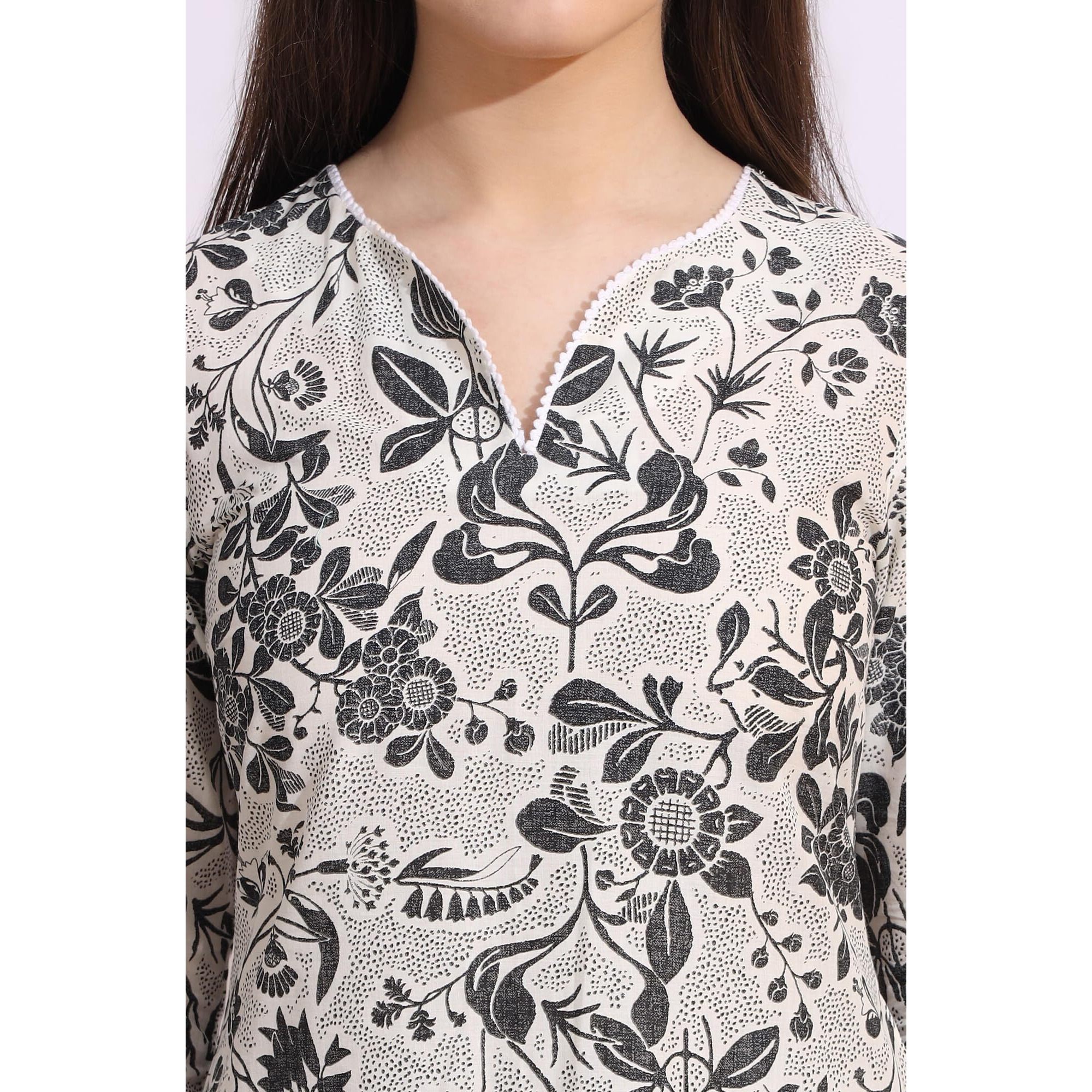 W For Woman Off-White Bold Floral Printed Cotton Cambric Straight Kurta (Size Xl)-W12792-126188