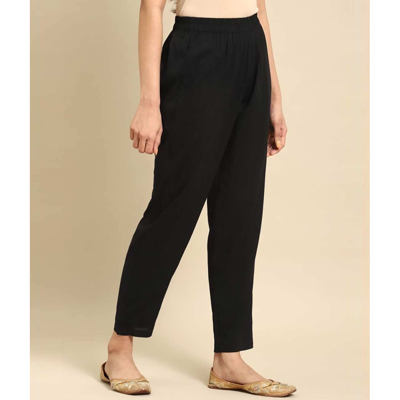 Rangita Women Rayon Black Solid Ankle Length Straight Pant, 28