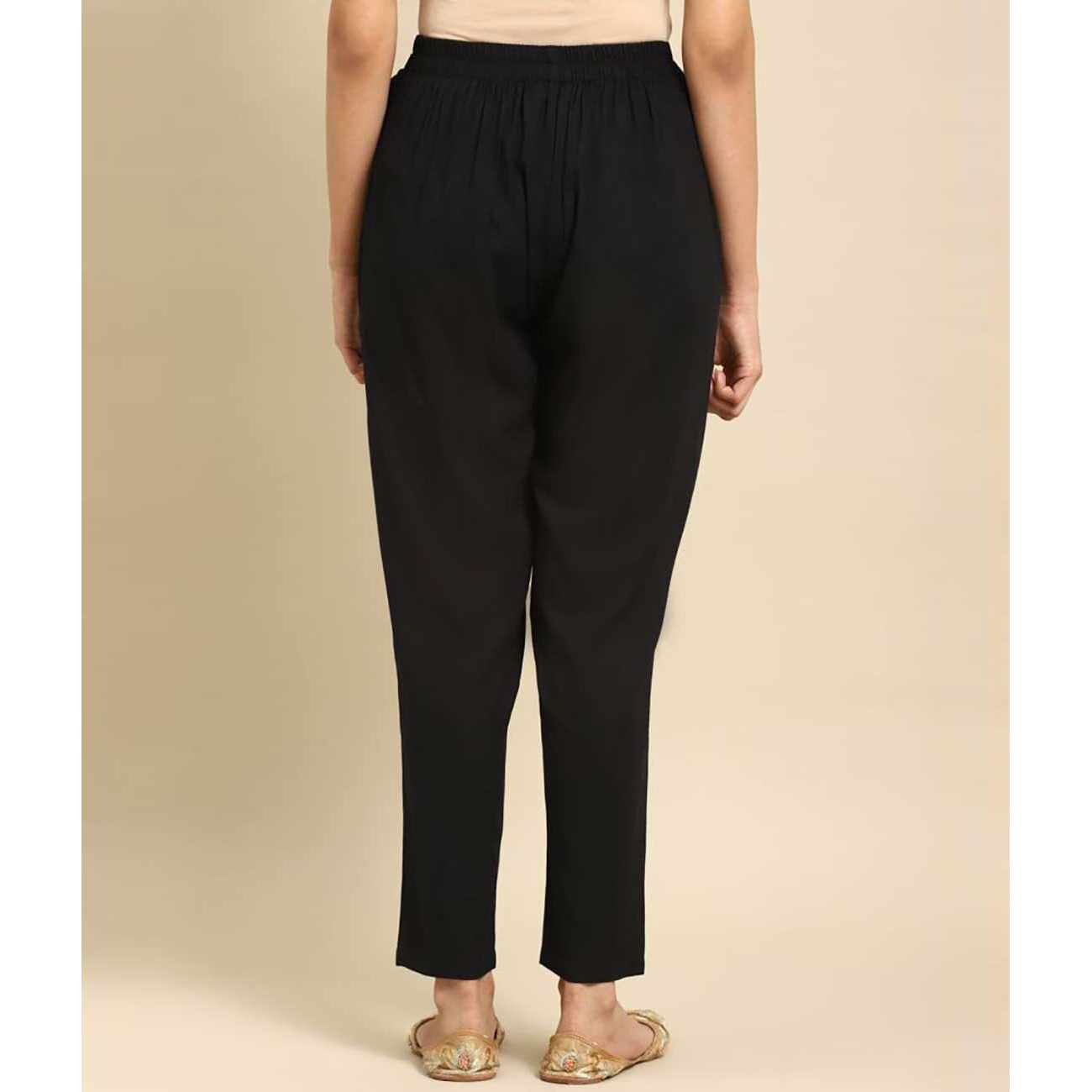 Rangita Women Rayon Black Solid Ankle Length Straight Pant, 28