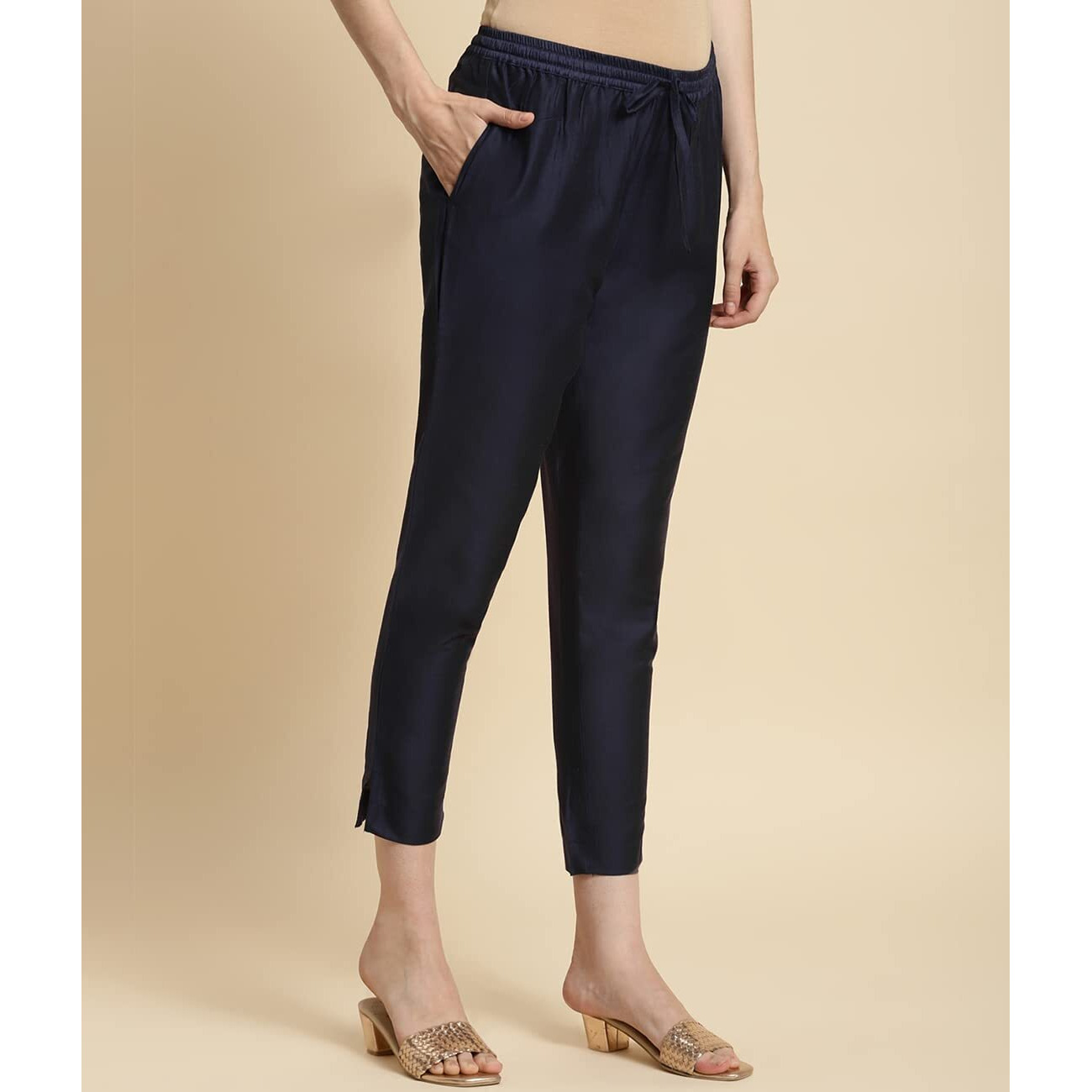 Rangita Women Navy Blue Solid Ankle Length Straightpant, L