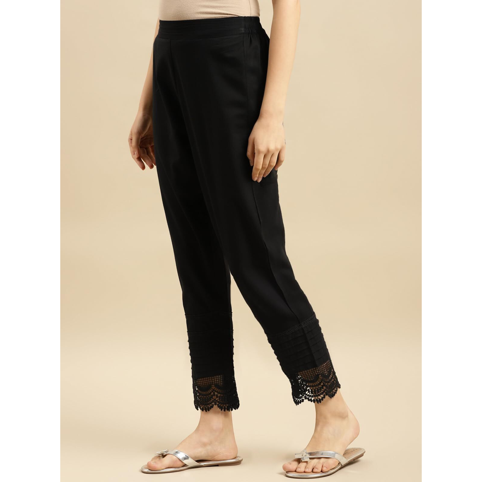 Rangita Women 100% Cotton Black Solid Calf Length Straight Pant, S
