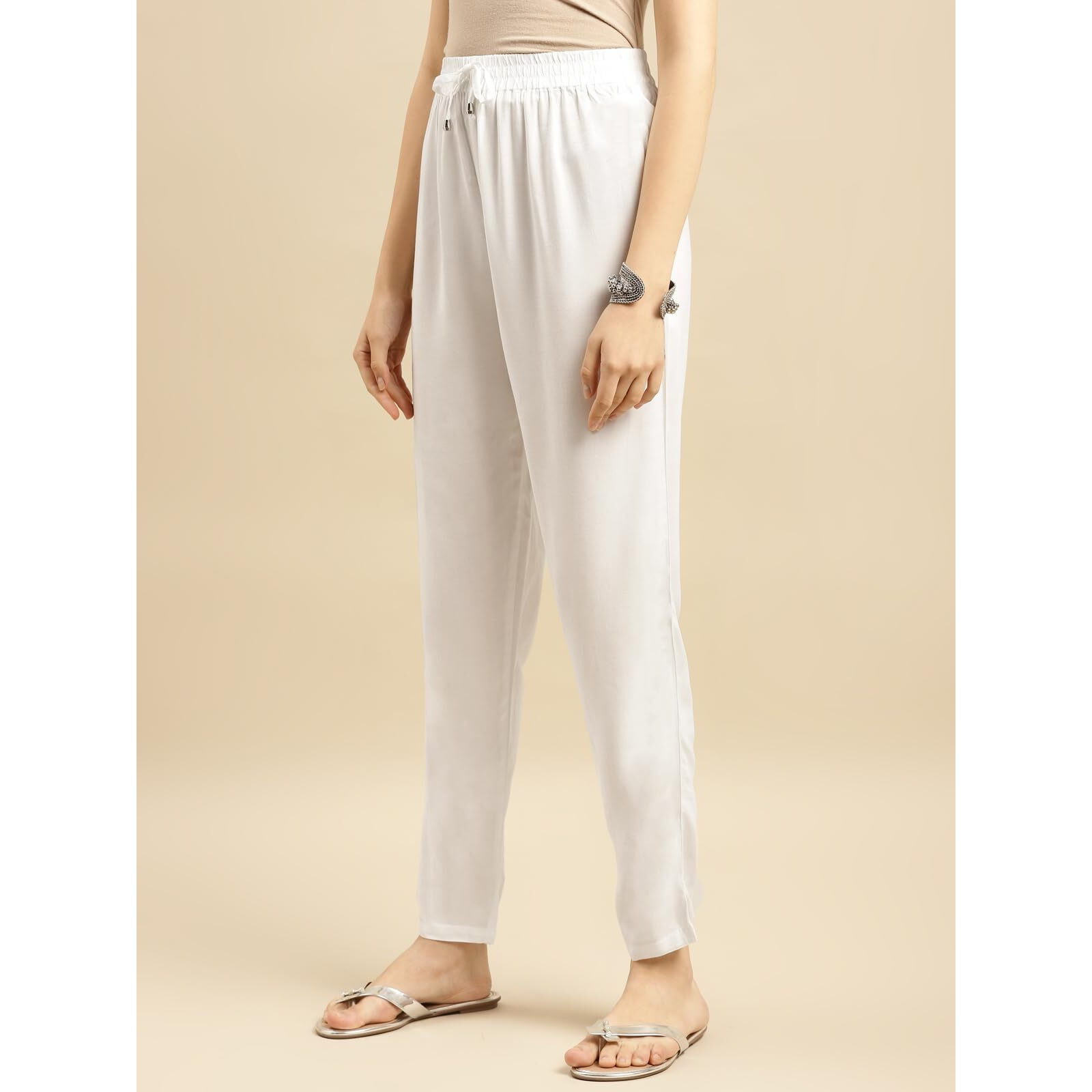 Rangita Women Rayon White Solid Ankle Length Straight Pant, L