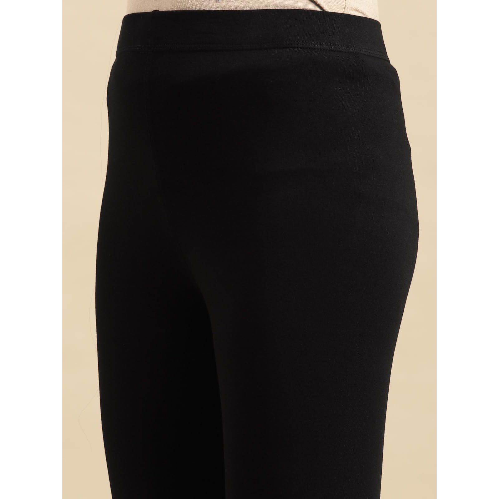 Rangita Women Cotton Black Solid Ankle Length Legging, S