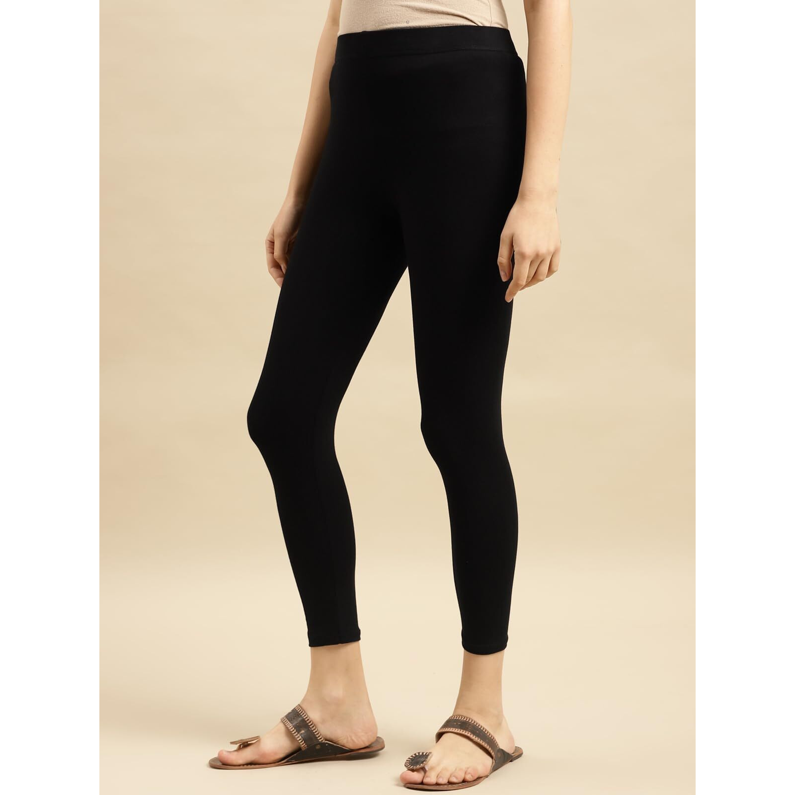 Rangita Women Cotton Black Solid Ankle Length Legging, M