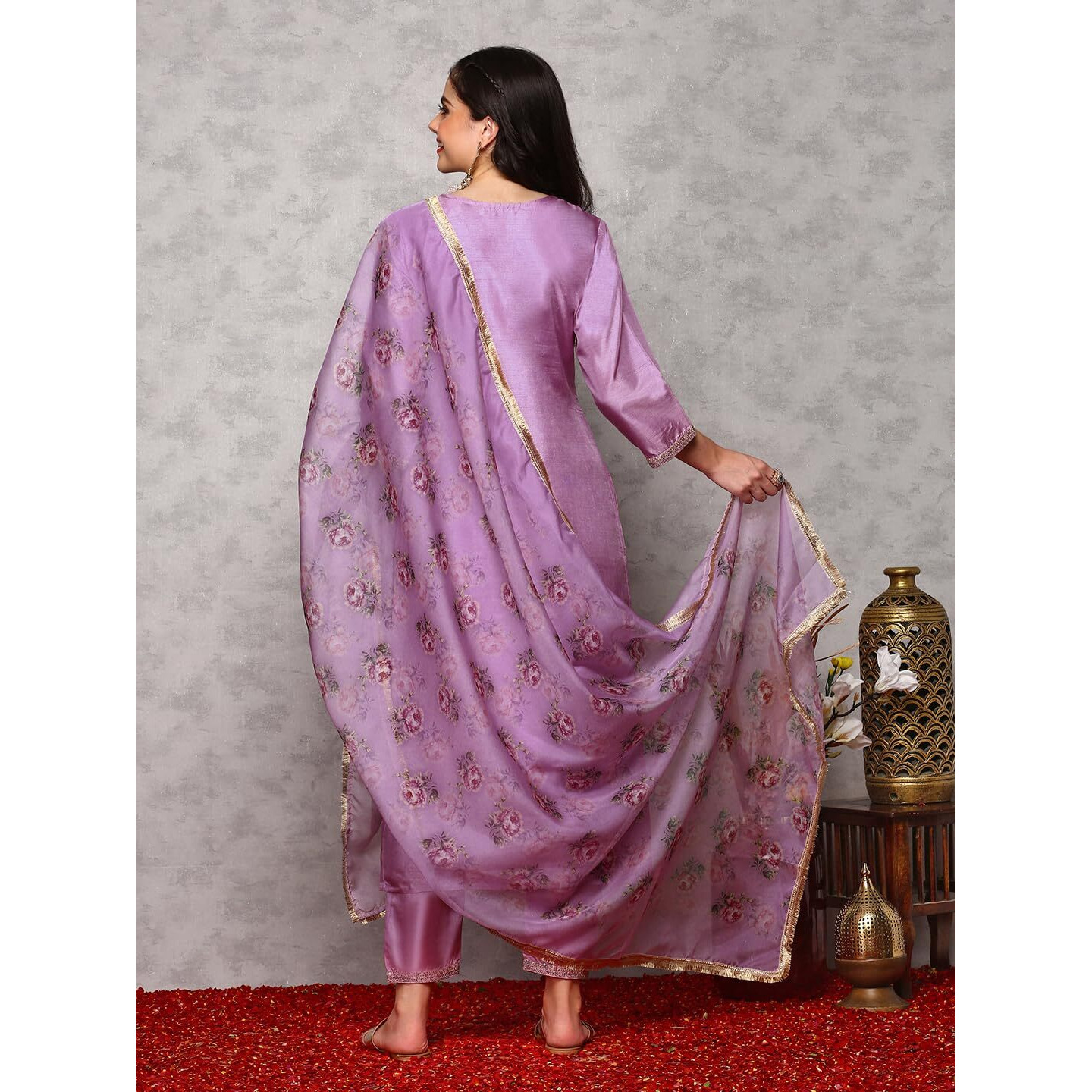 Ishin Floral Embroidered Round Neck Three-Quarter Sleeves Thread Work Kurta Set | Kurta Set For Women | Kurta With Trousers And Dupatta