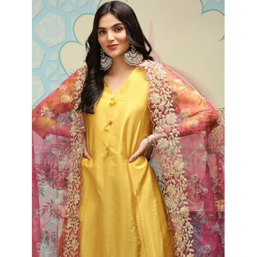 Ishin V-Neck Three-Quarter Sleeves Kurta With Trousers & With Printed Dupatta | Kurta Set For Women | Kurta With Trousers And Dupatta