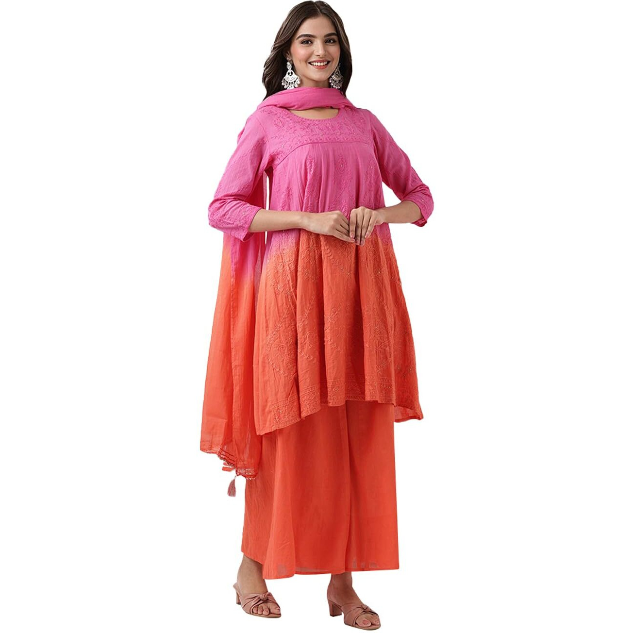 Ishin Ombre Dyed Threadwork Kurta With Pants And Dupatta