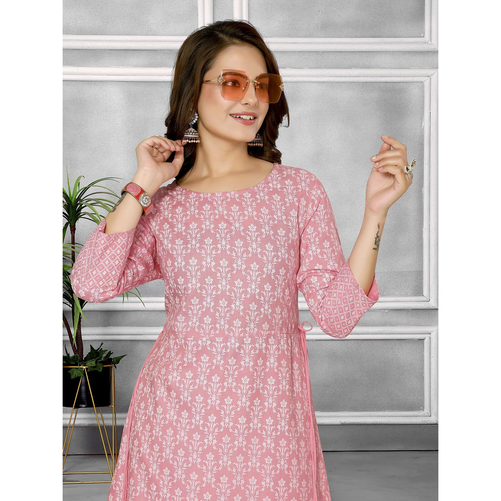 Rangita Pink Rayon Printed A-Line Kurta With Pant | Kurta Set For Women_M