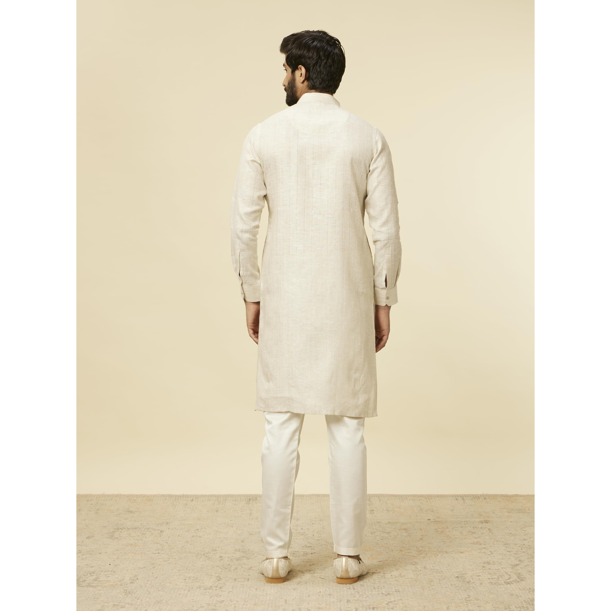 Manyavar Men's Ivory White Self Patterned Kurta (Xl)