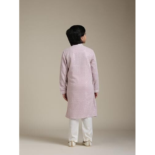 Manyavar Boys Georgette Chikankari Sequined Kurta Pyjama Set (2Pcs)(6-8 Years)