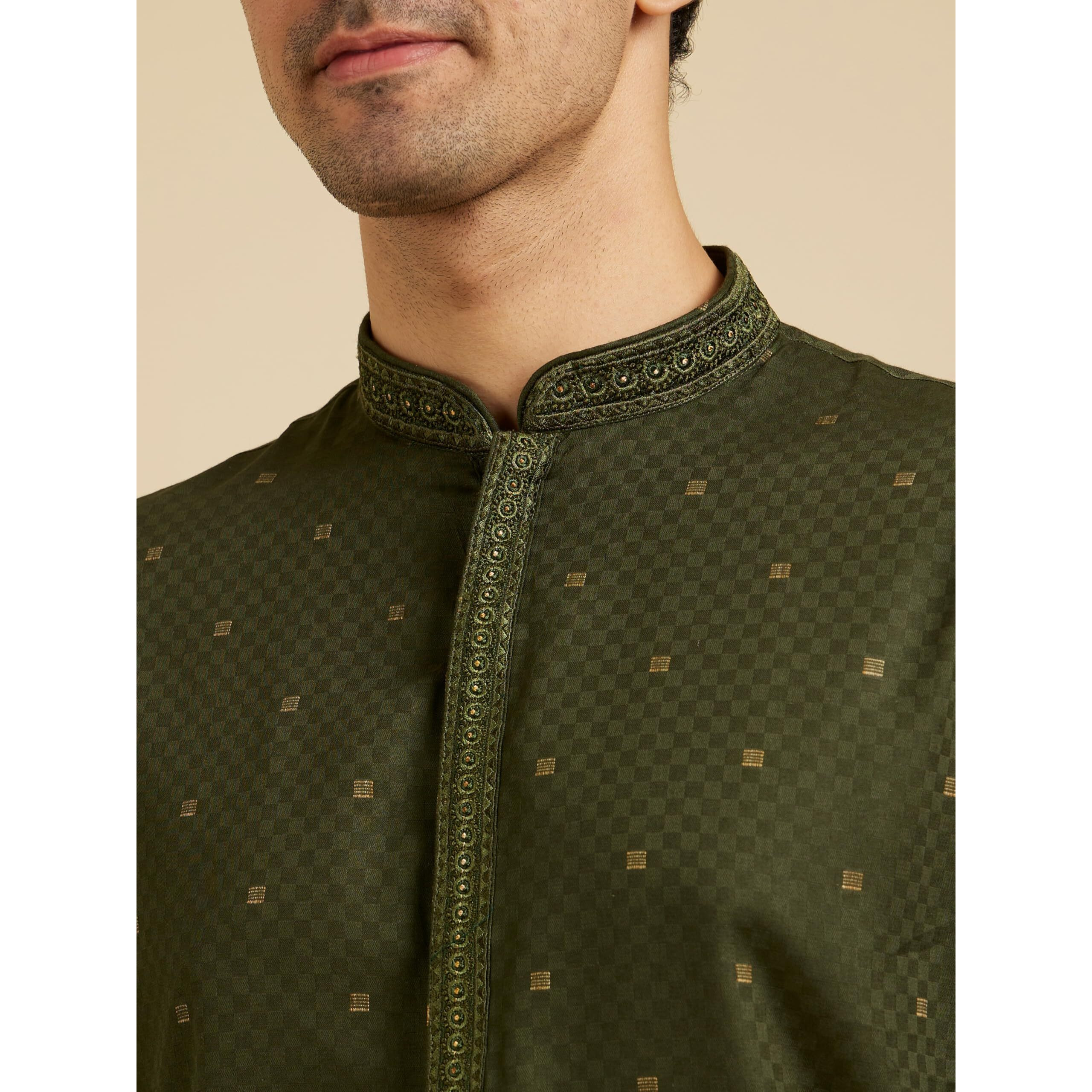 Manyavar Men's Cotton Regal Gold Zari Embroidered Kurta Pyjama Set (Green,L)