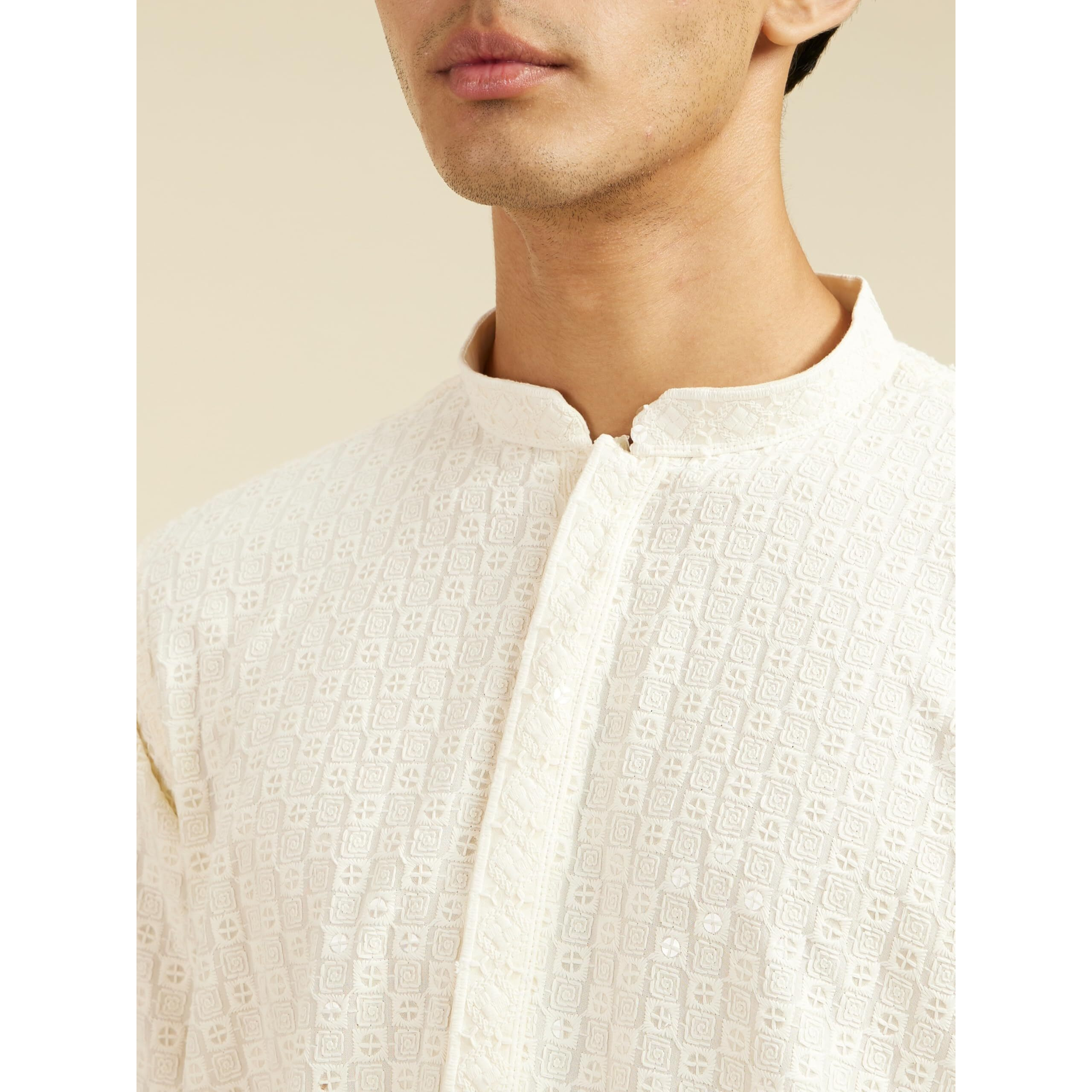 Diwas By Manyavar Men's Viscose Embroidery|Sequin Work Kurta (Cream,M)