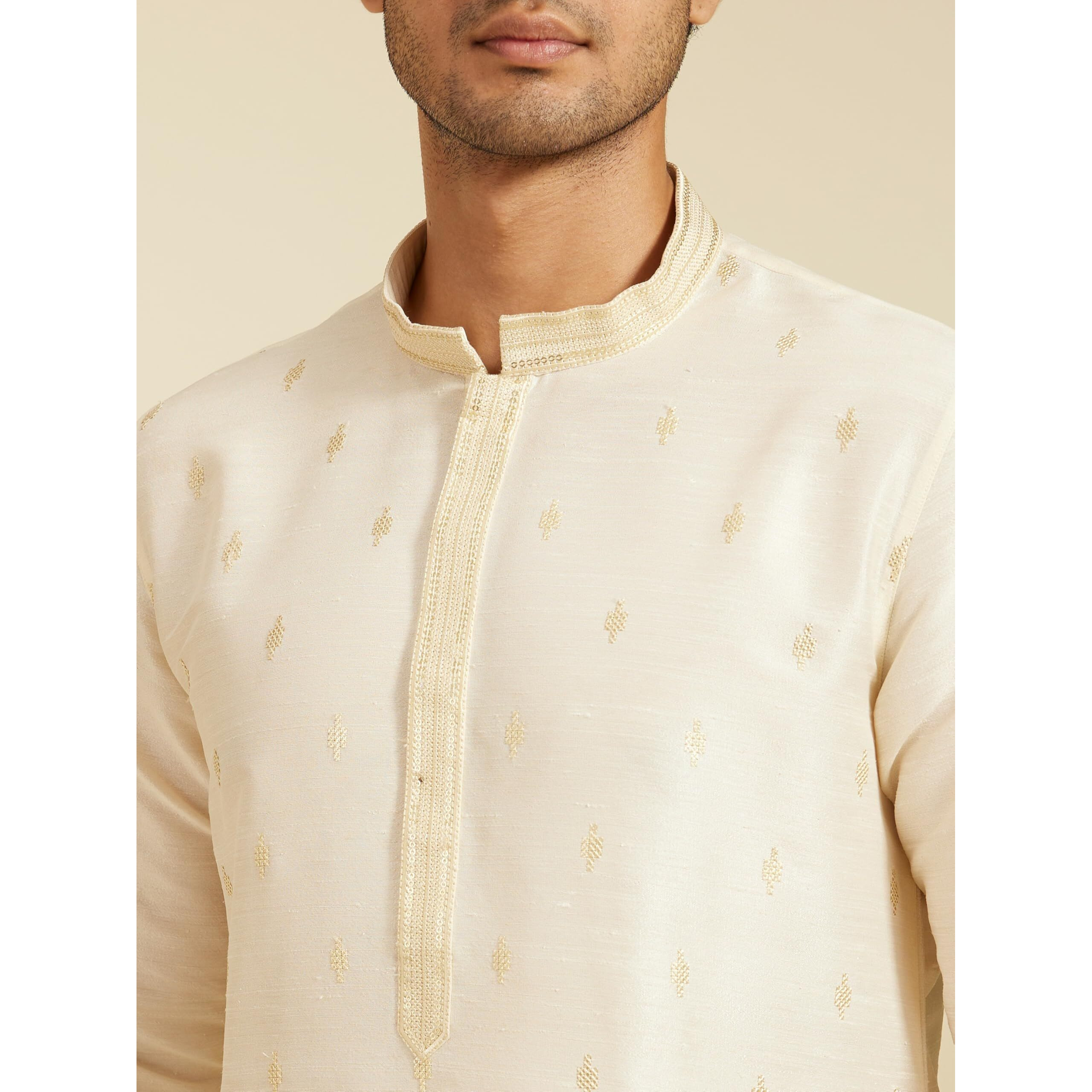 Diwas By Manyavar Men's Art Silk Thread Embroidered Sequined Kurta (Cream,Xl)