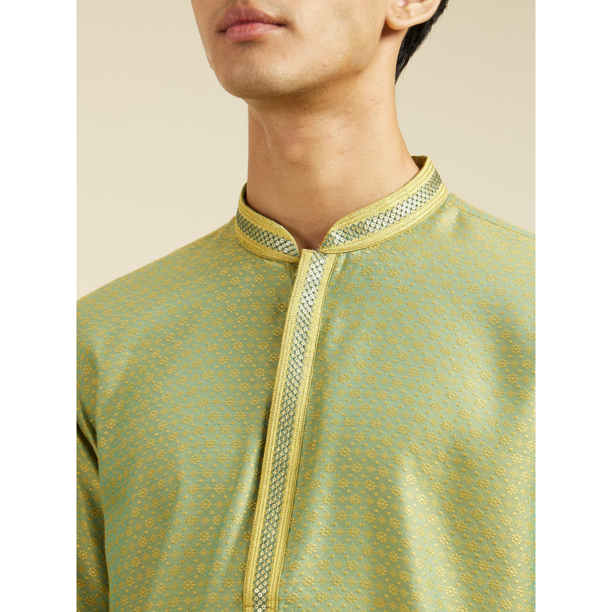 Diwas By Manyavar Men's Blended Viscose Jacquard| Self Design Kurta (Mehndi Green,L)
