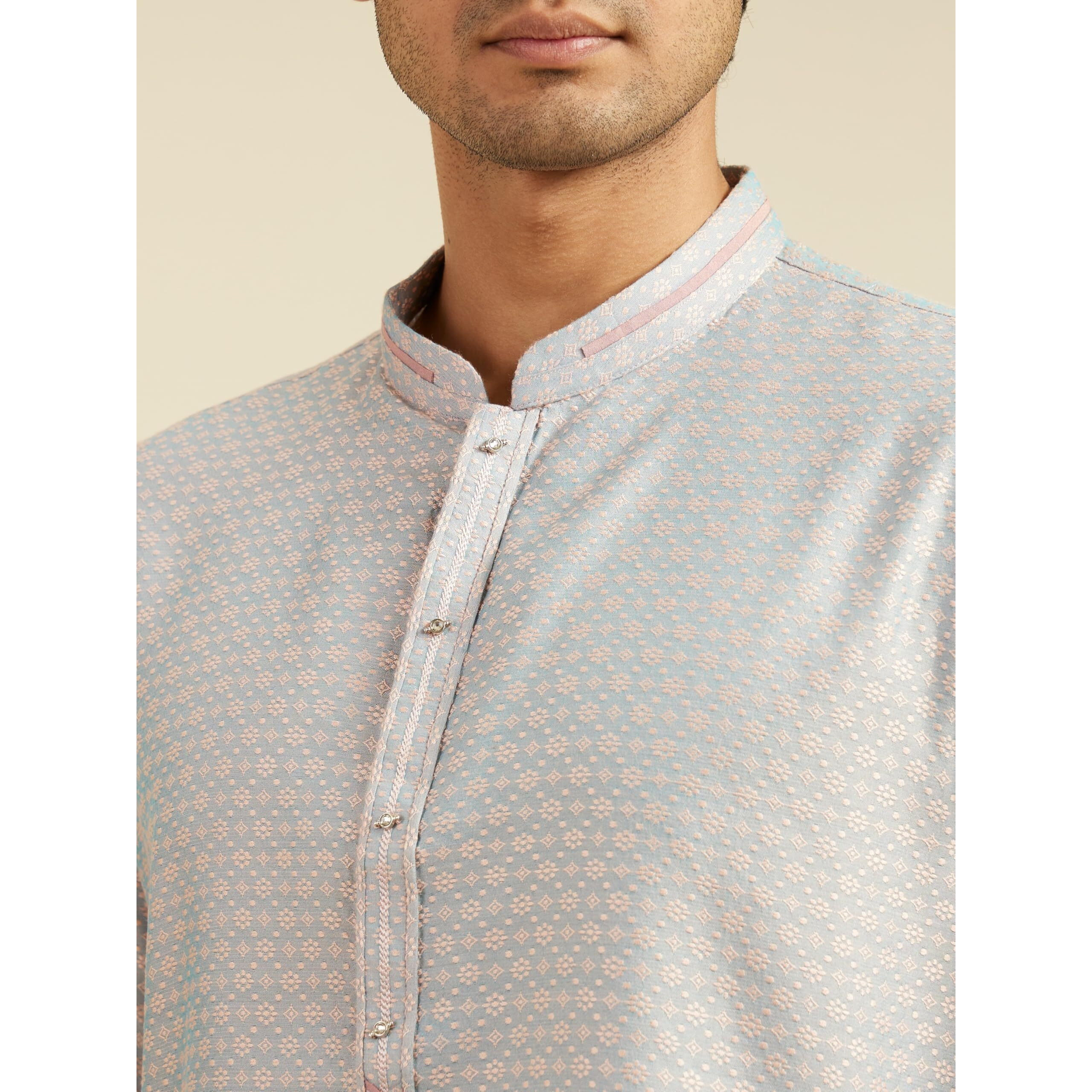 Diwas By Manyavar Men's Viscose Blend Jacquard Weave Kurta (Pink,L)