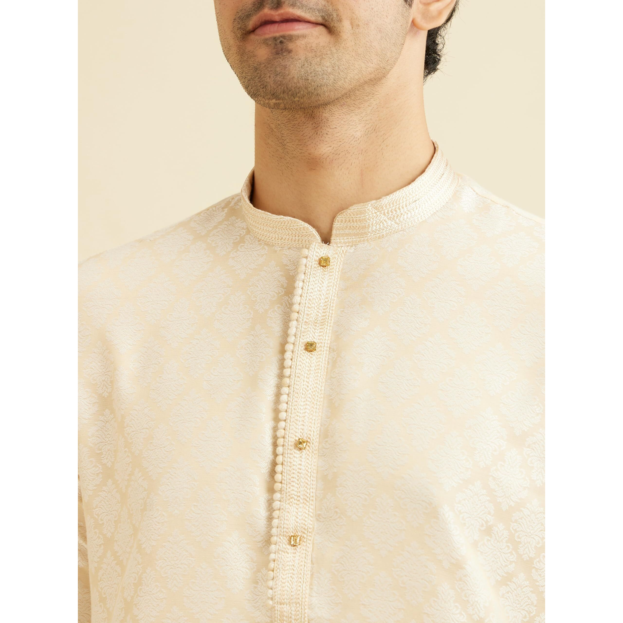 Manyavar Men's Viscose Blend Thread Work| Self Design Kurta Pyjama Set (Cream,Xl)