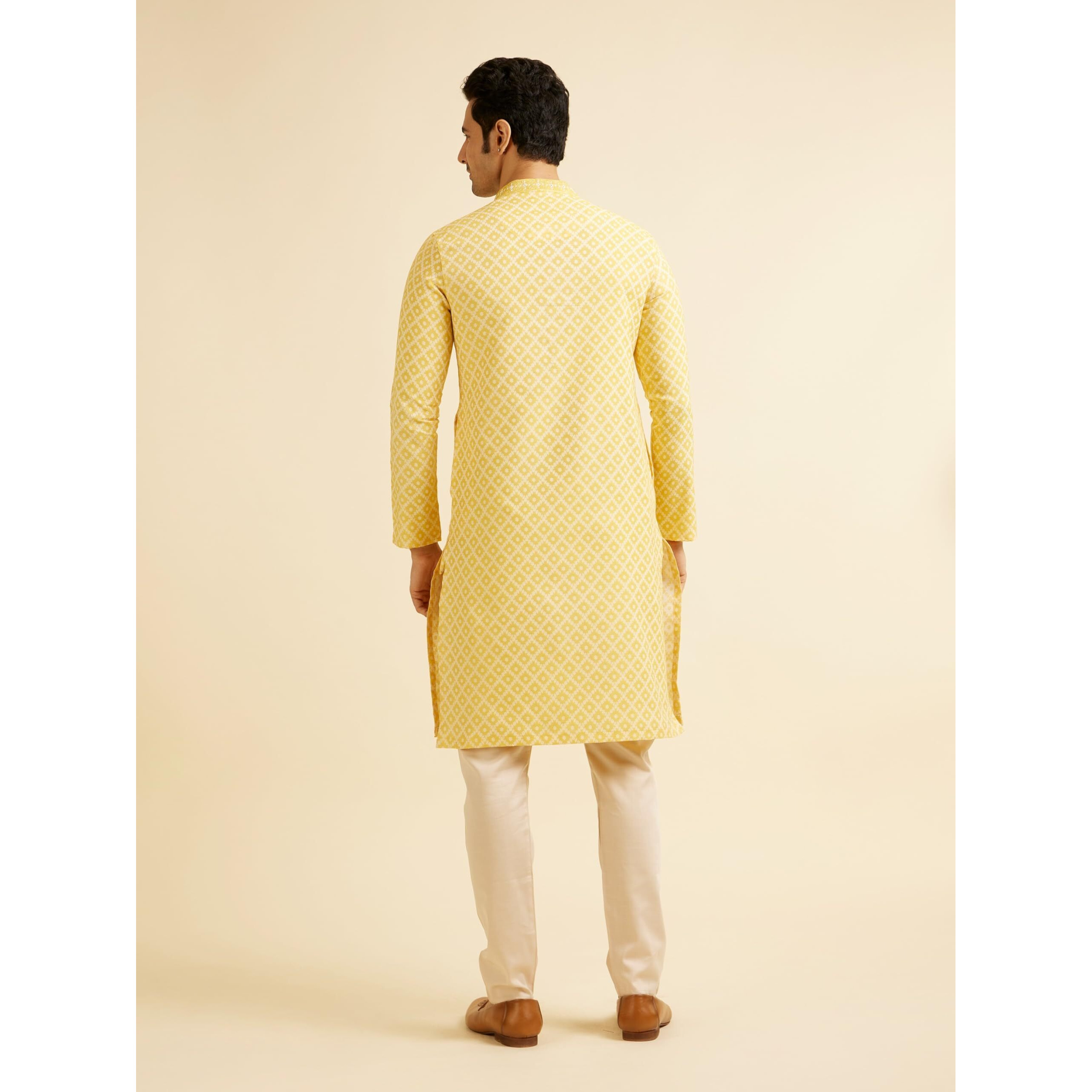 Manyavar Men's Art Silk Jacquard Embroidered Kurta Pyjama Set (Yellow,Xxl)