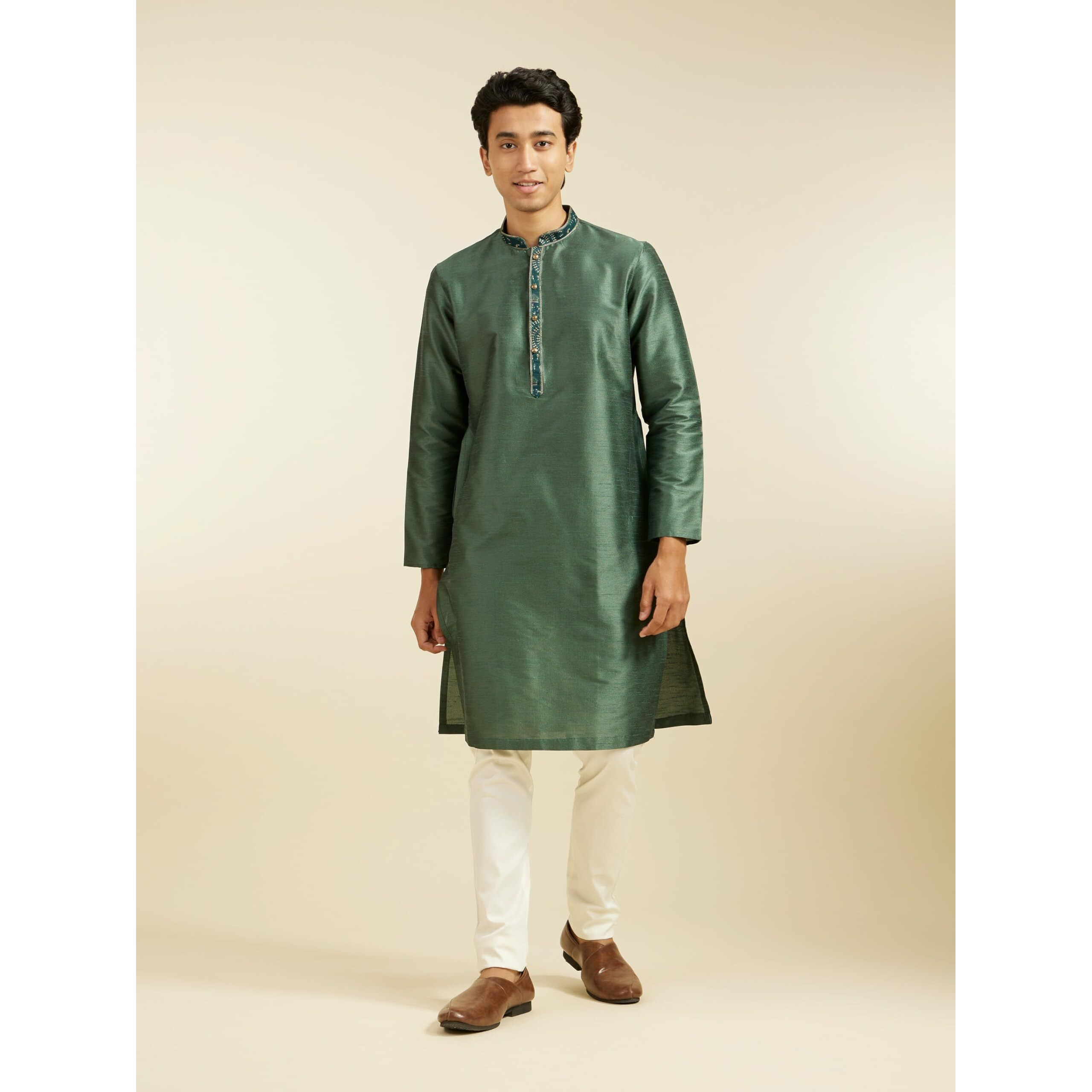 Diwas By Manyavar Men's Art Silk Solid Kurta (Green,M)