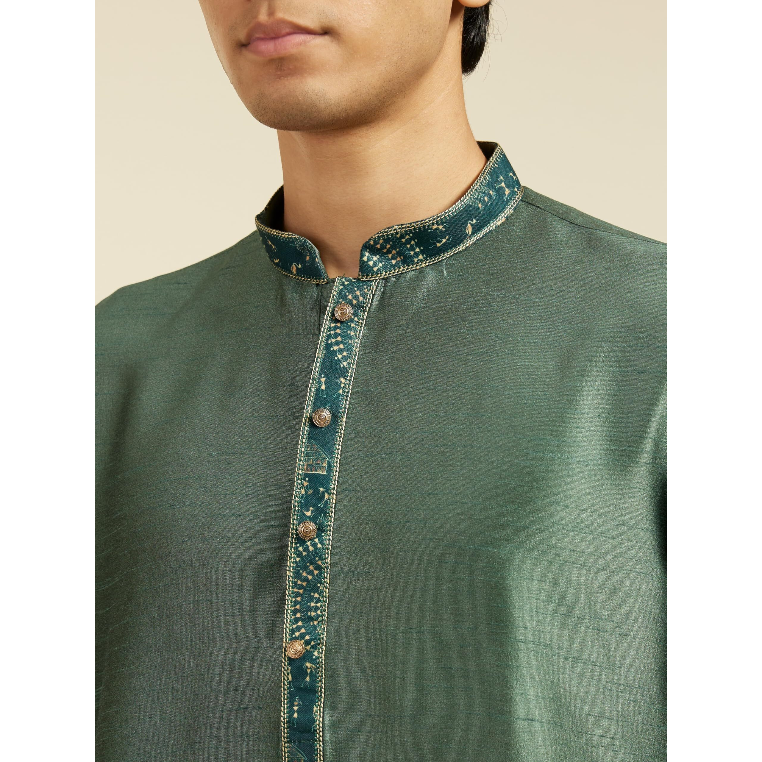 Diwas By Manyavar Men's Art Silk Solid Kurta (Green,M)